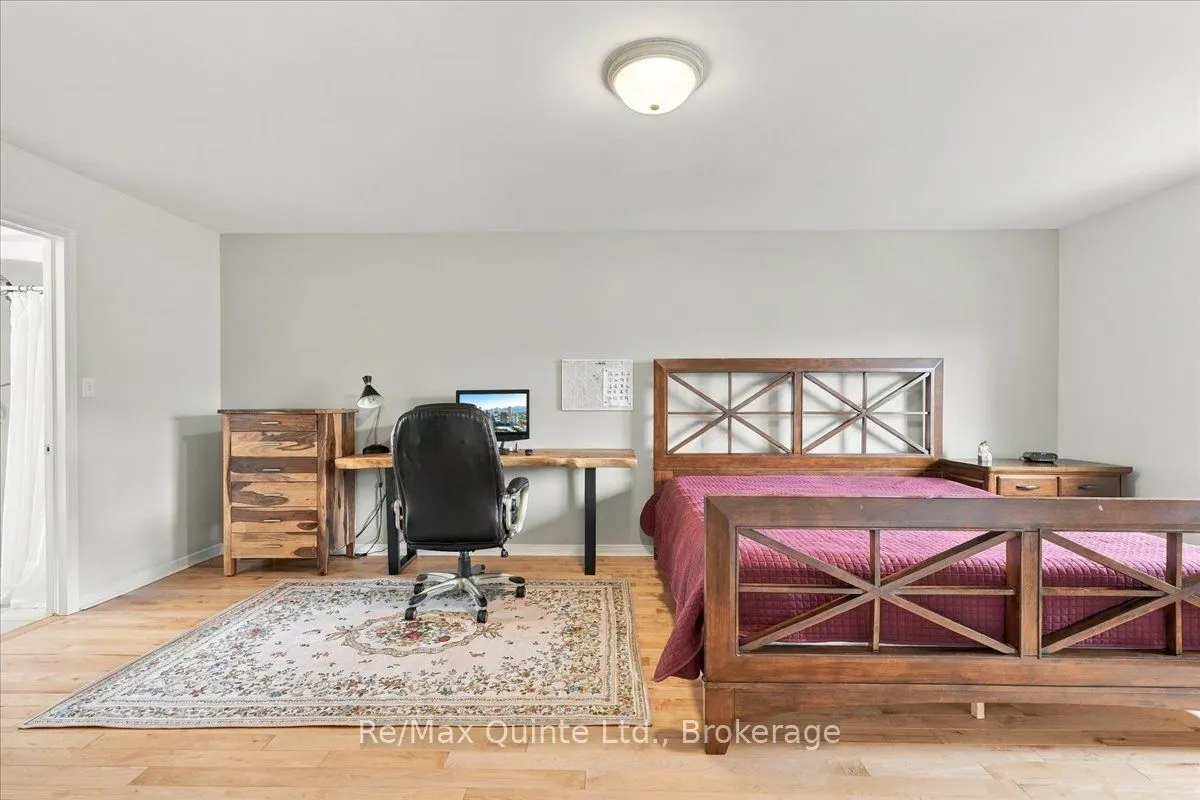 11 Huron Lane
