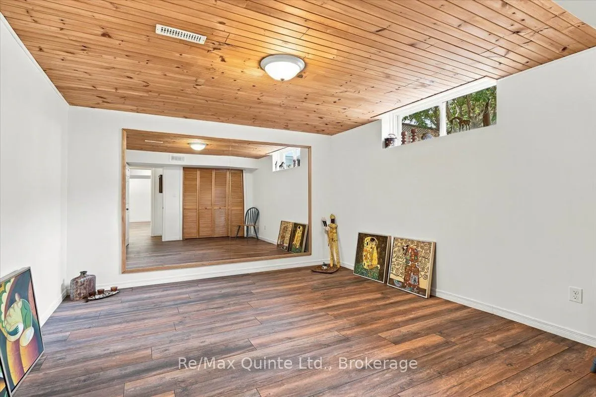 11 Huron Lane