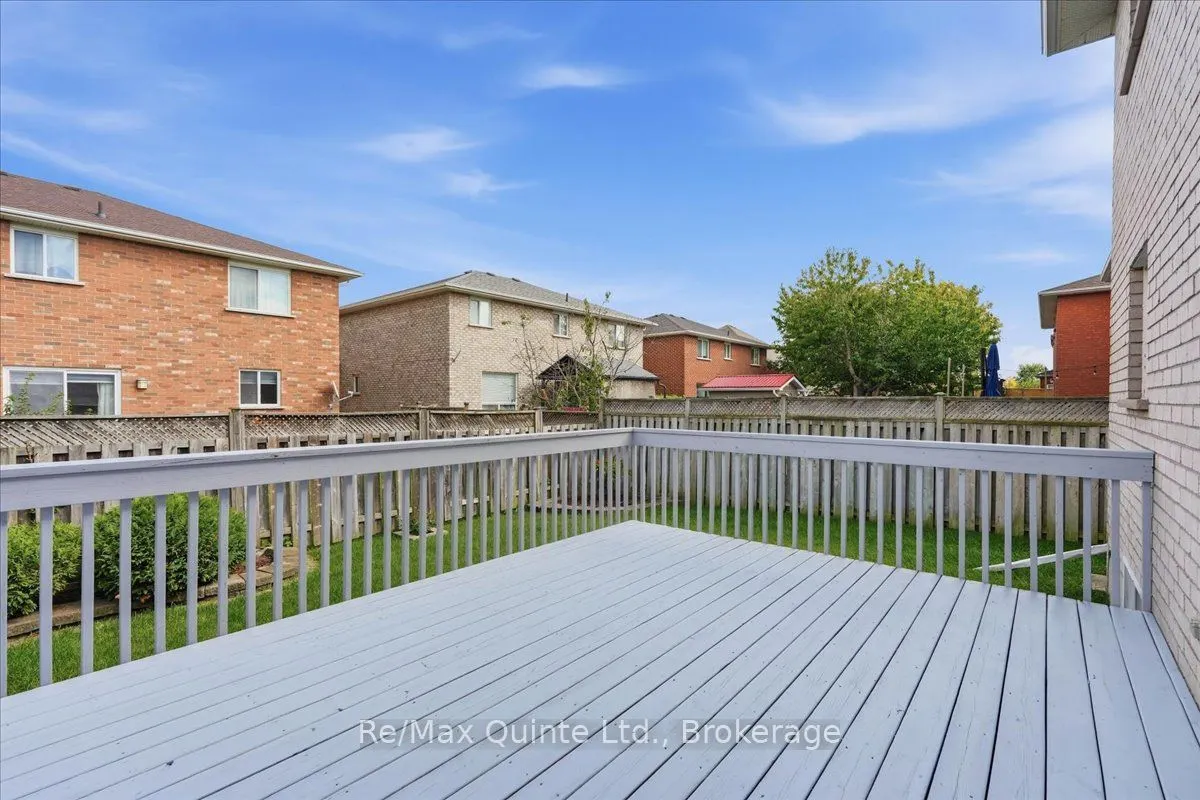 11 Huron Lane