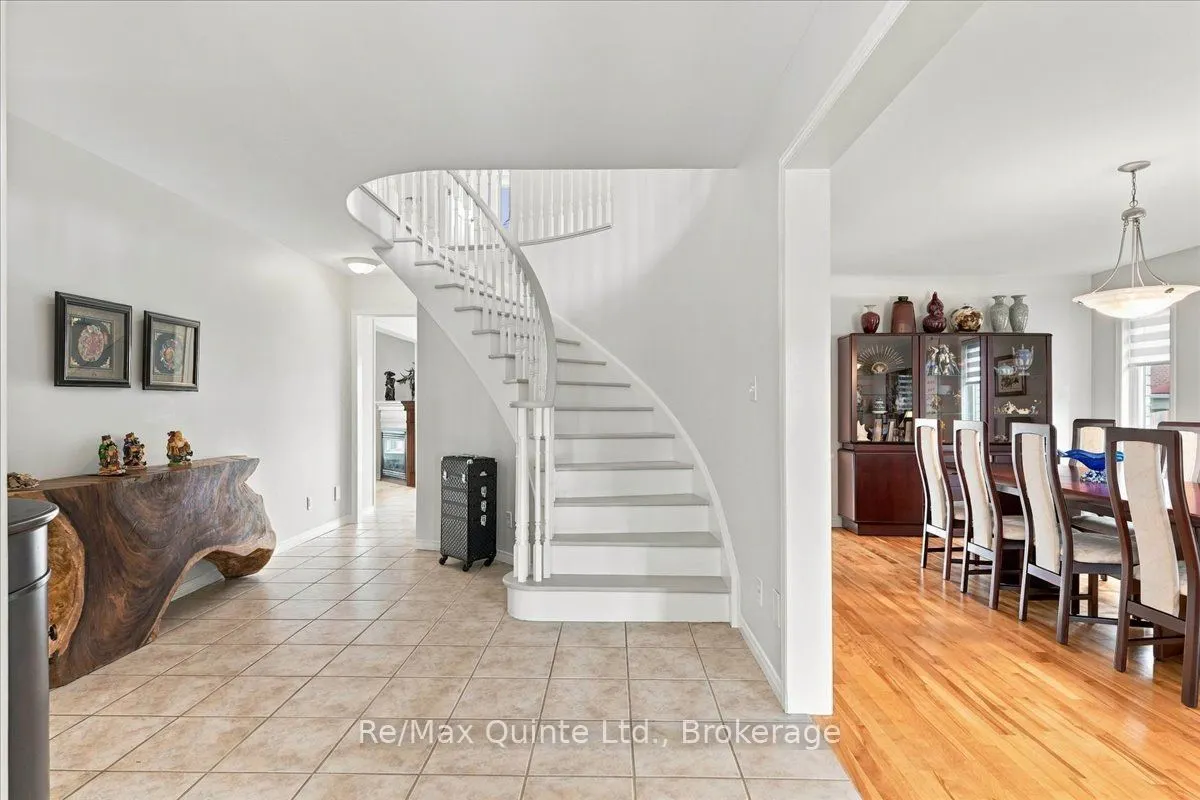 11 Huron Lane