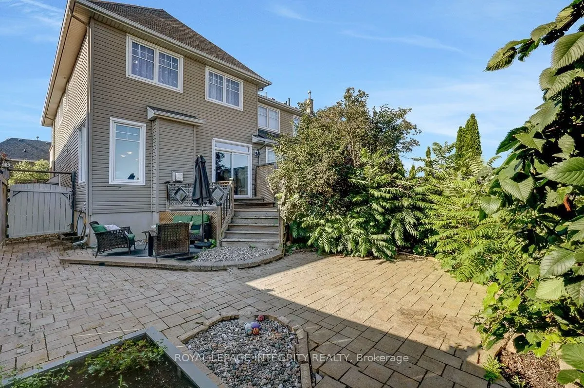 161 Mojave Crescent