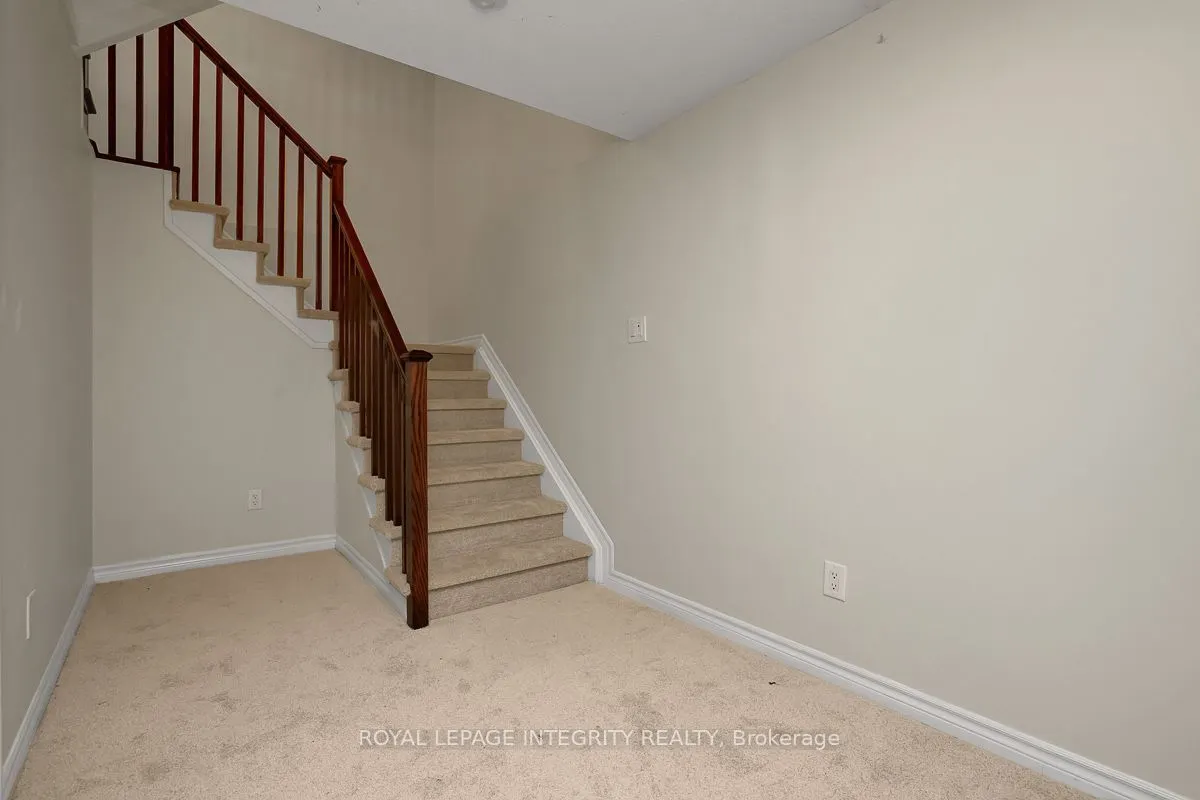161 Mojave Crescent
