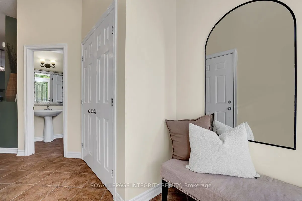 161 Mojave Crescent