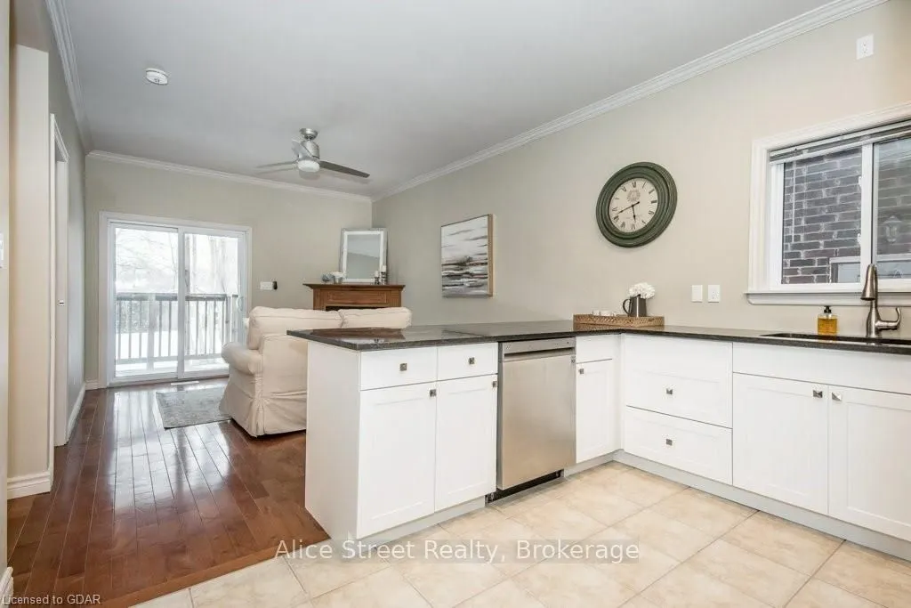 129 Elizabeth Street #Main Unit