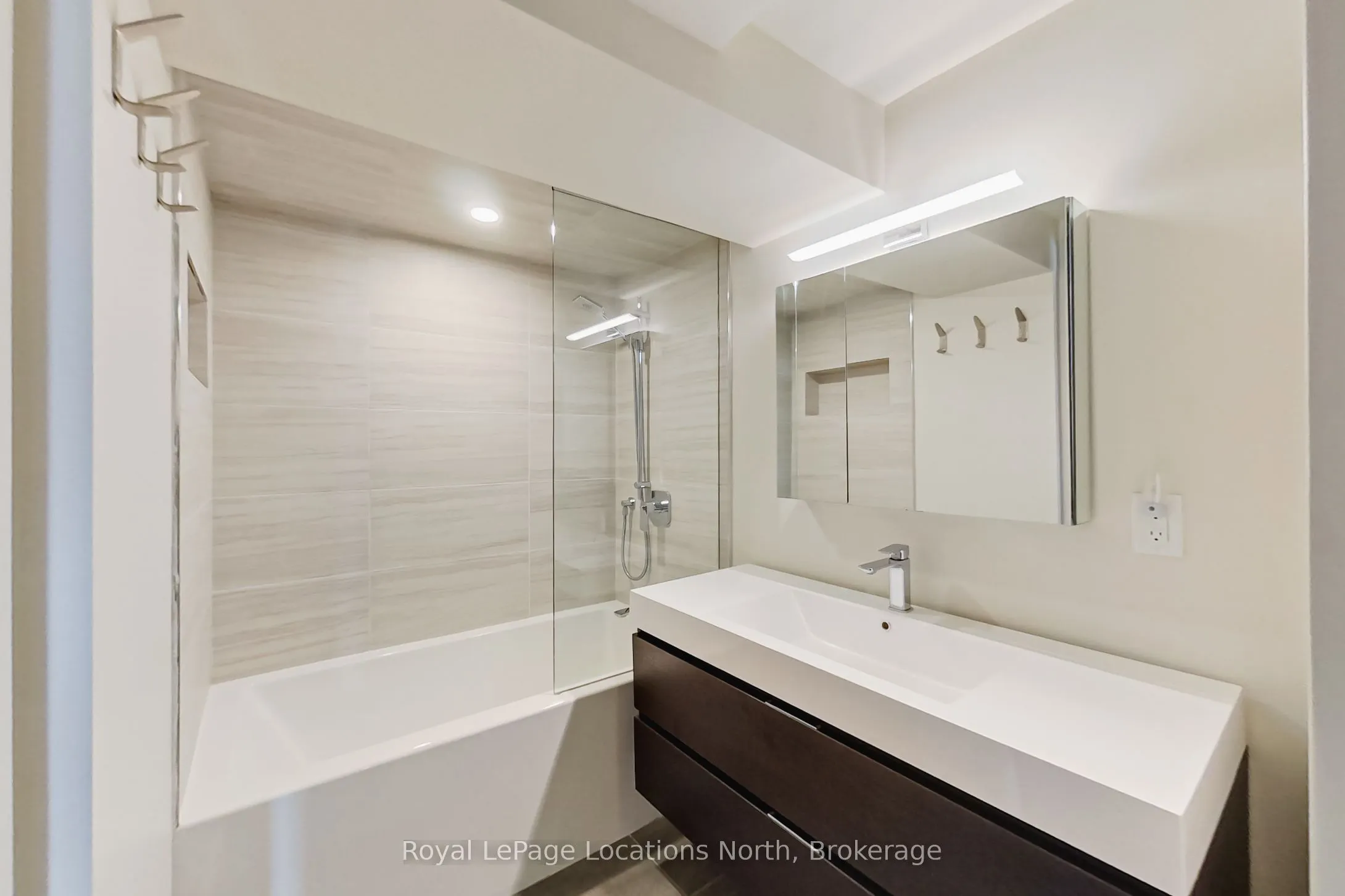 102 Wensley Drive #27