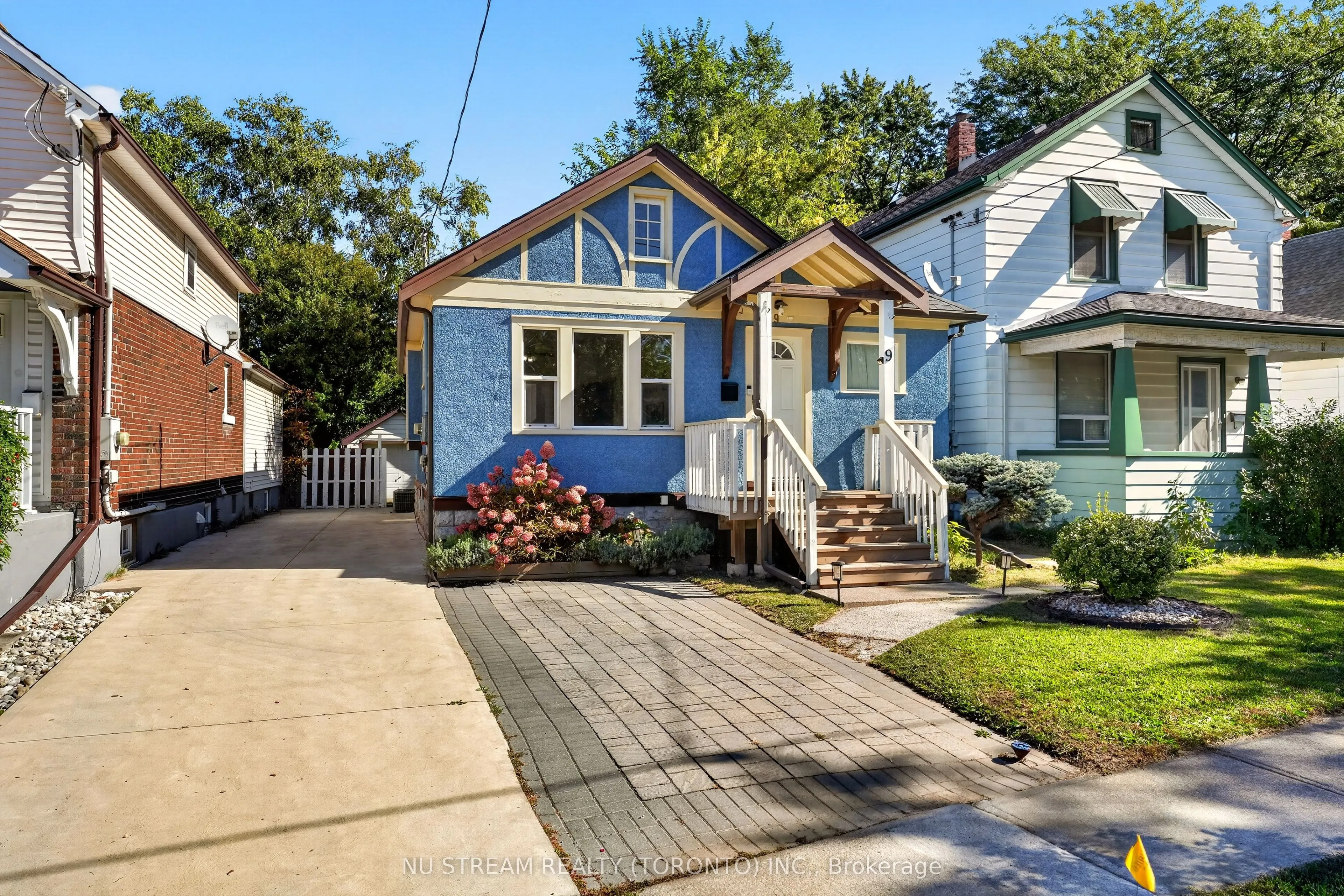 9 Manning Street