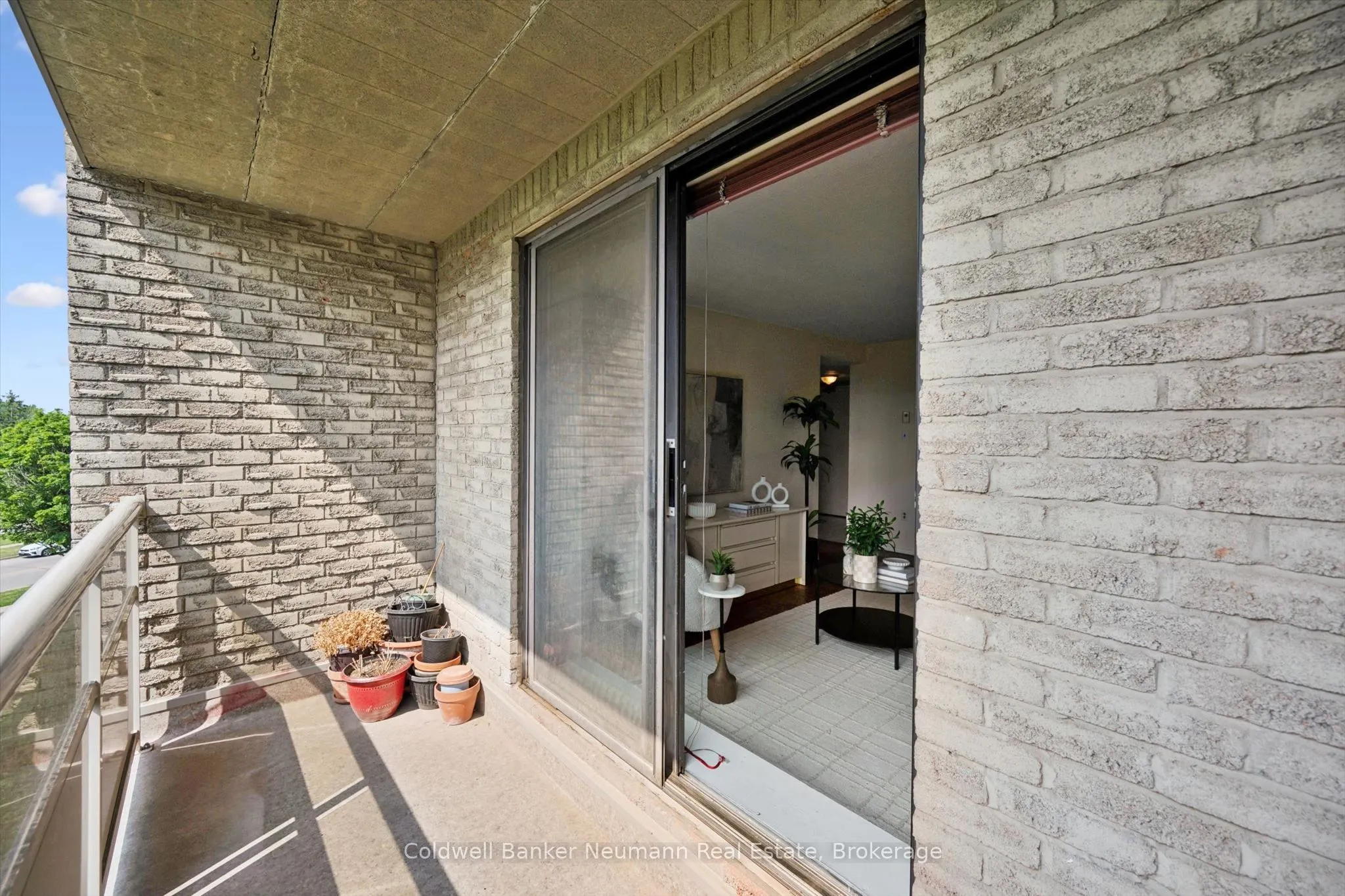 93 Westwood Road #405
