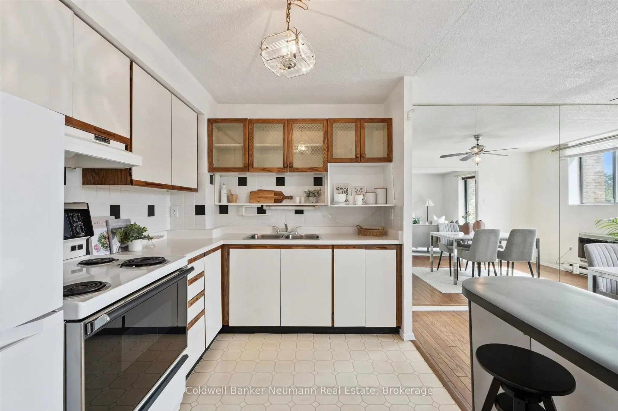 93 Westwood Road #405