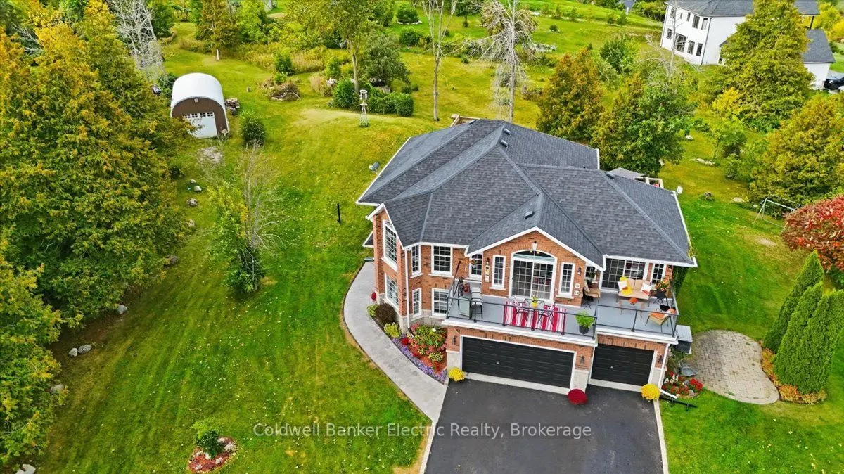 102 Hampton Crescent
