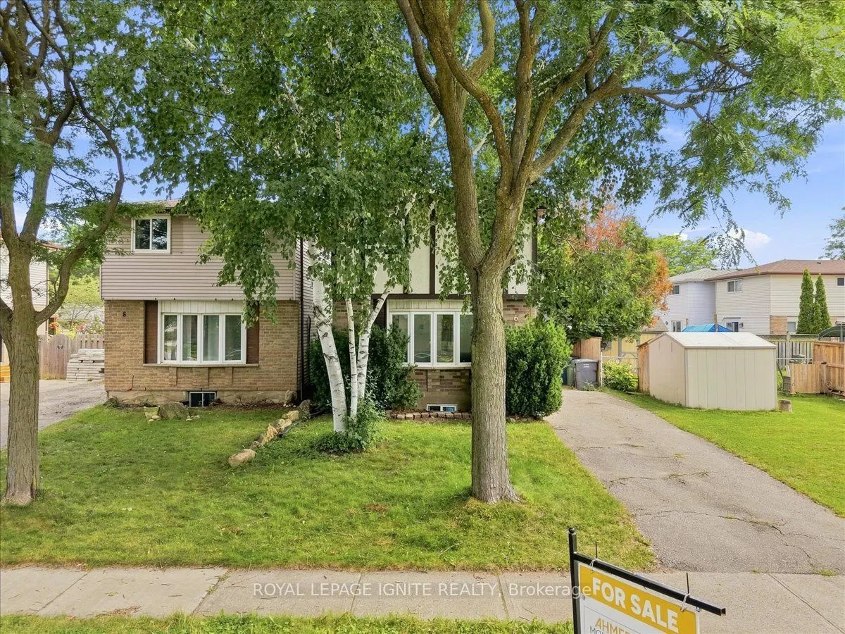 6 Upton Crescent