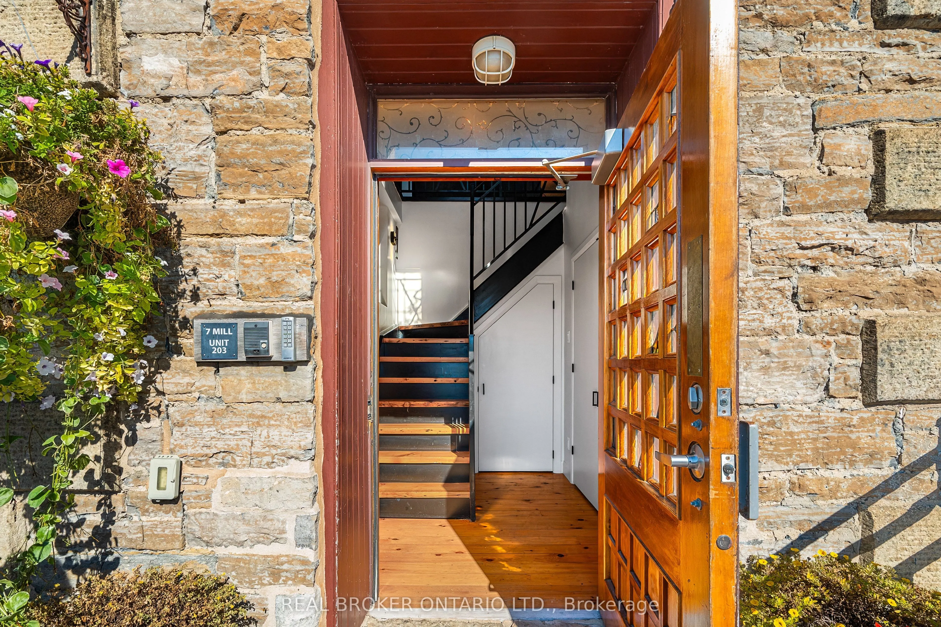 7 Mill Street #203