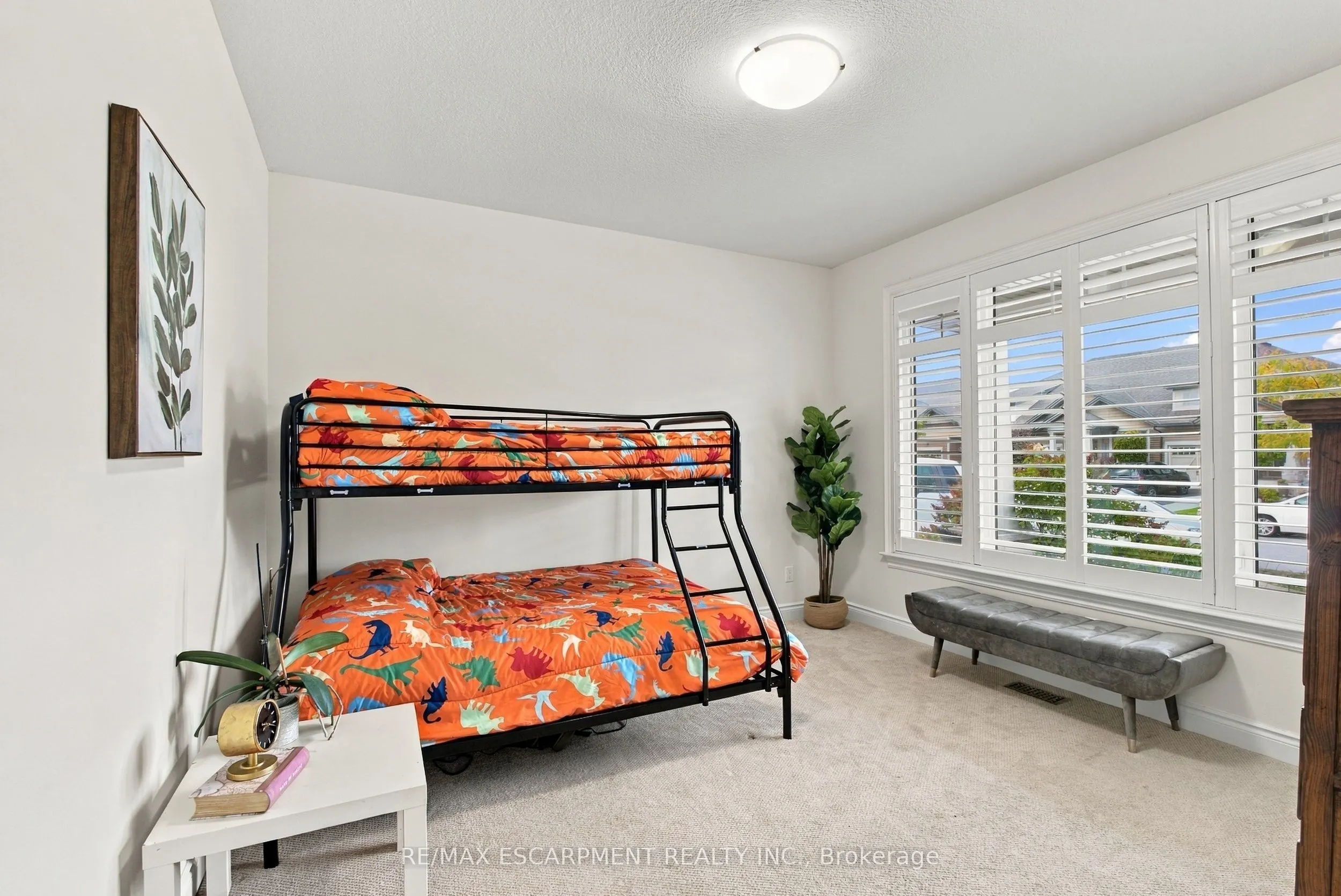 19 BROOKSIDE Terrace