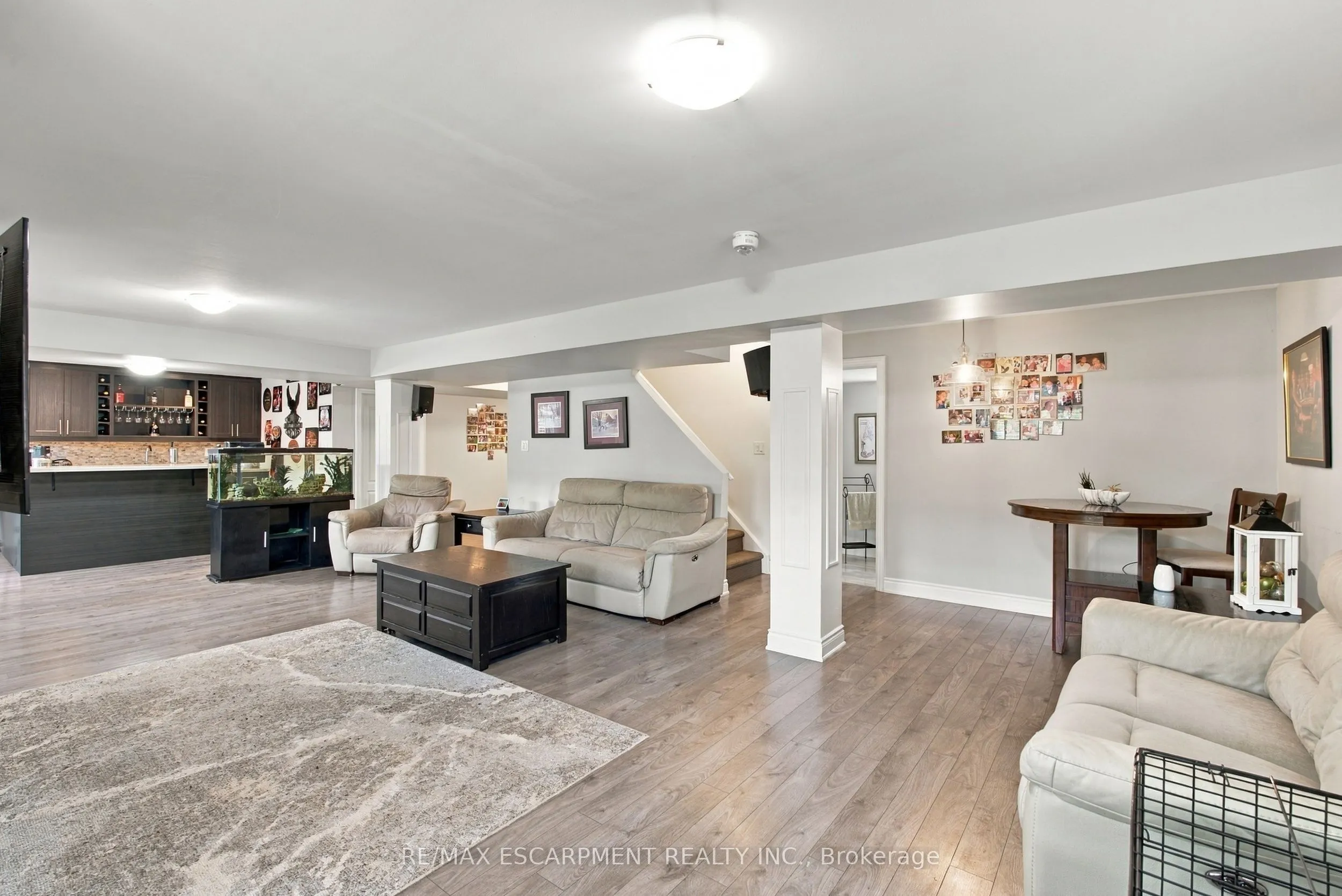 19 BROOKSIDE Terrace