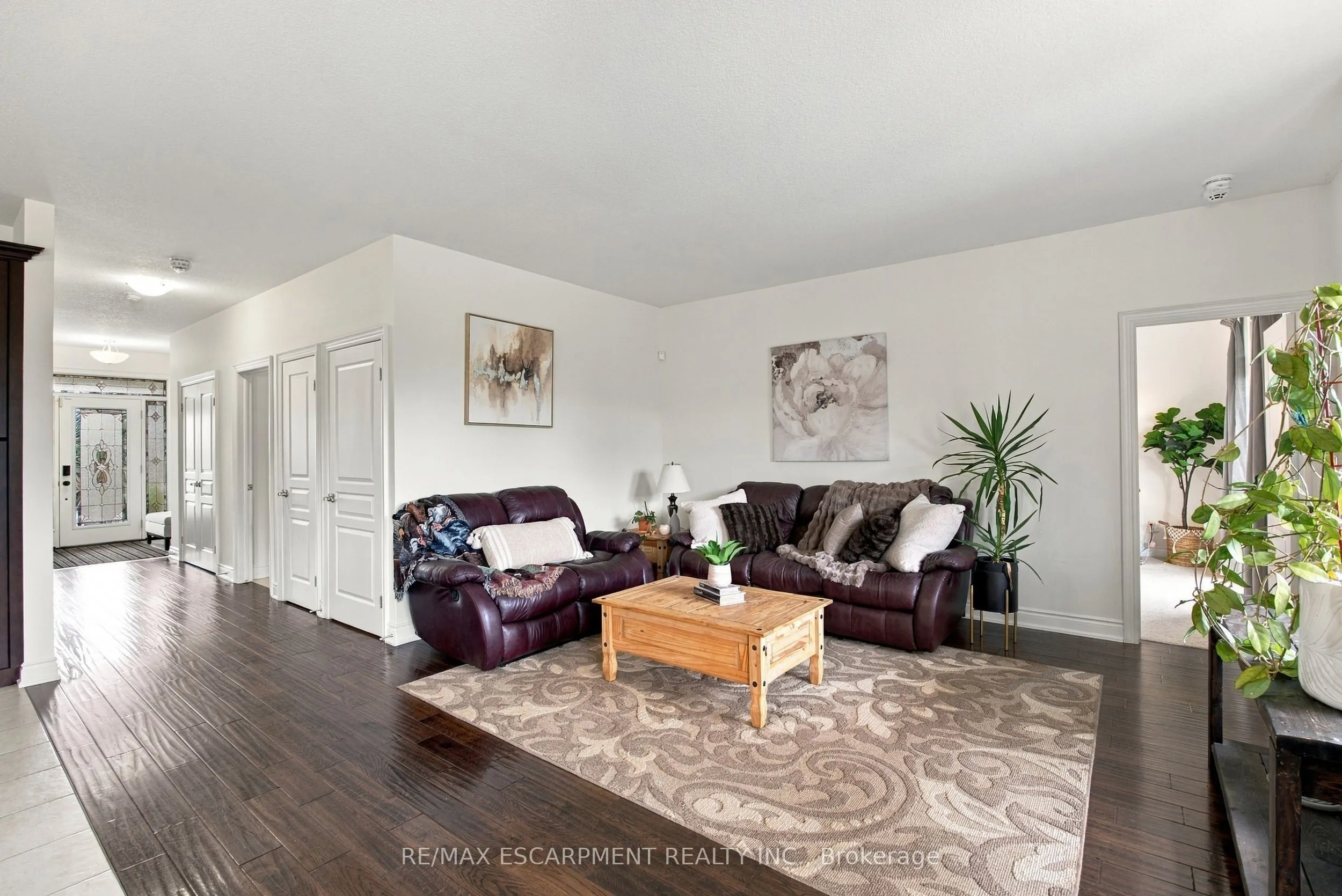 19 BROOKSIDE Terrace