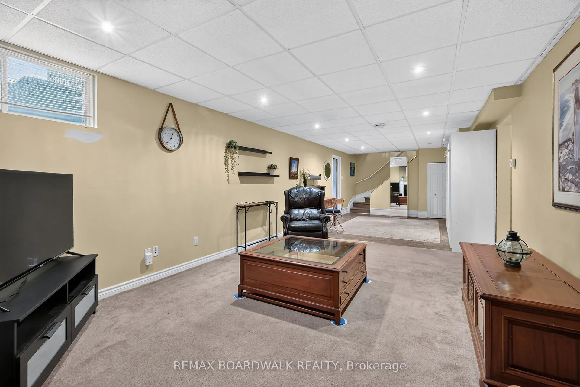 2762 Julie Street