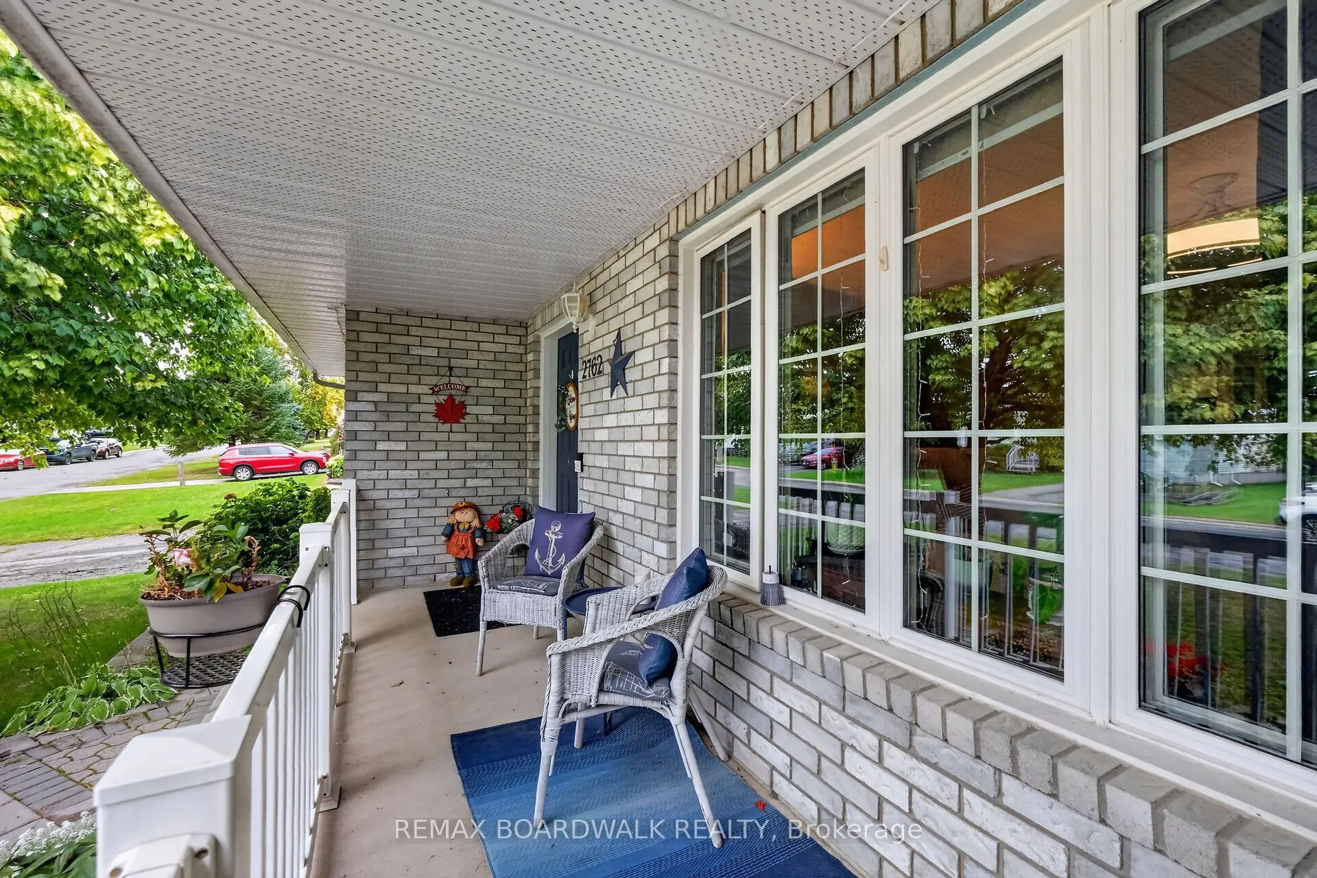 2762 Julie Street