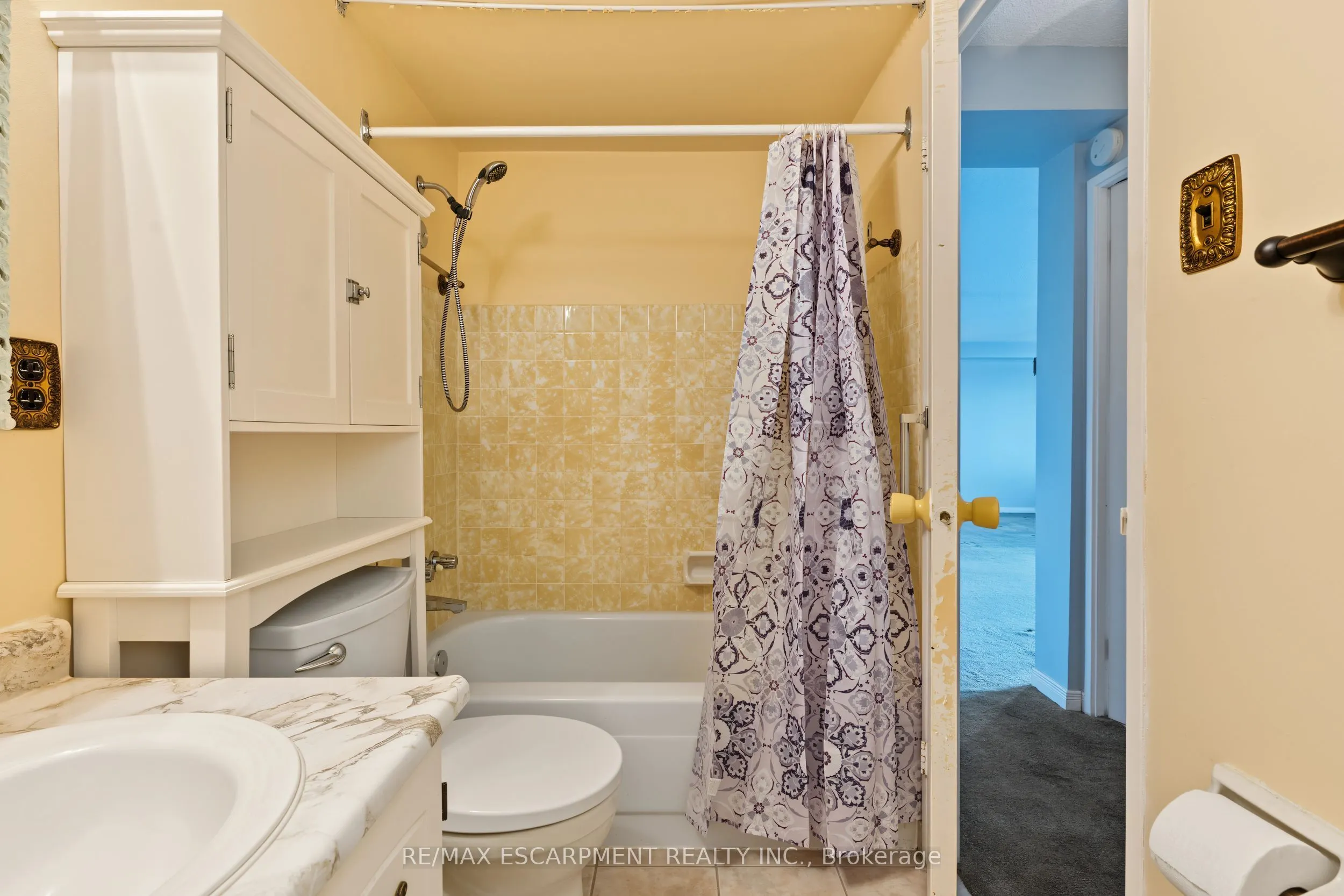 640 West Street #504