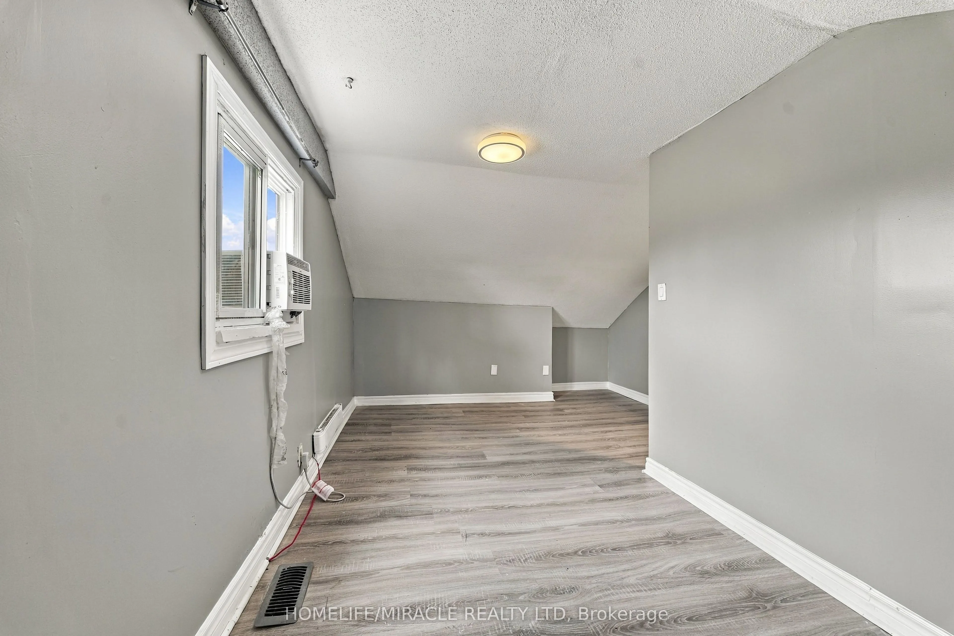 2019 Hamilton Road