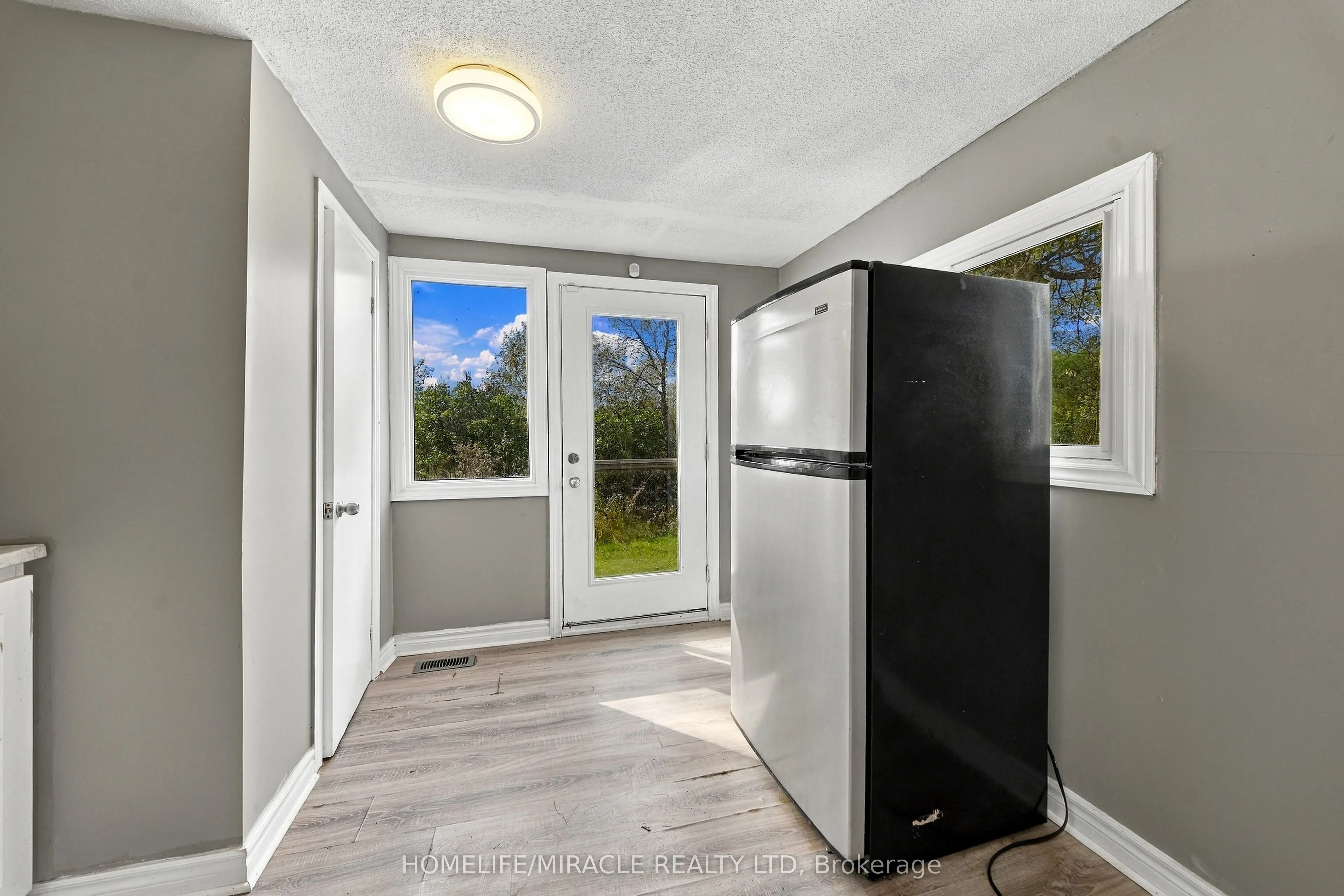 2019 Hamilton Road
