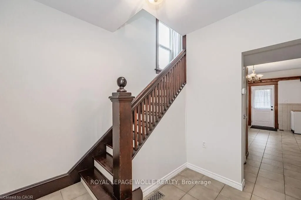 275 Main Street #Upper