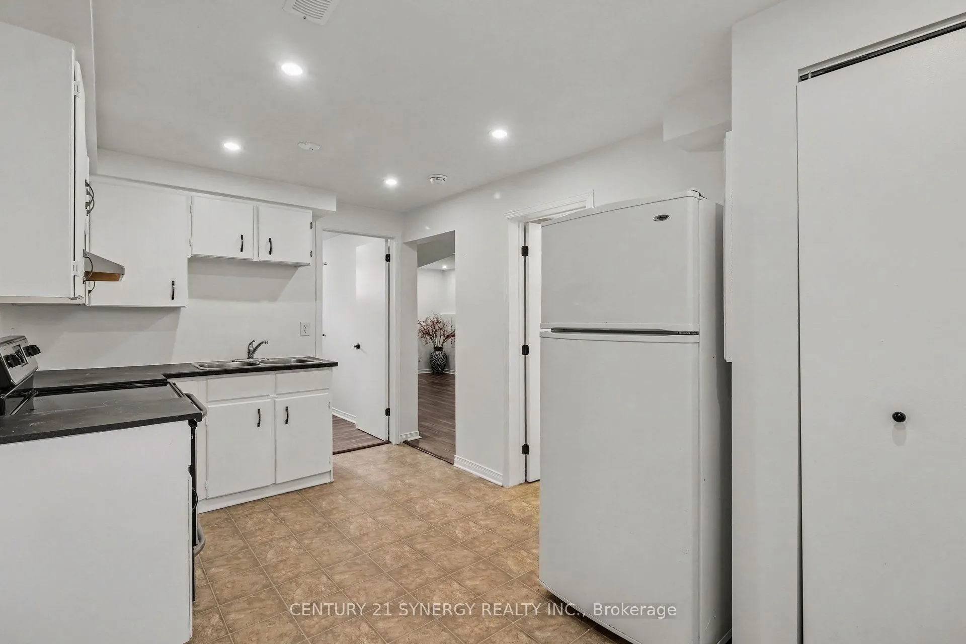 436 Yves Street