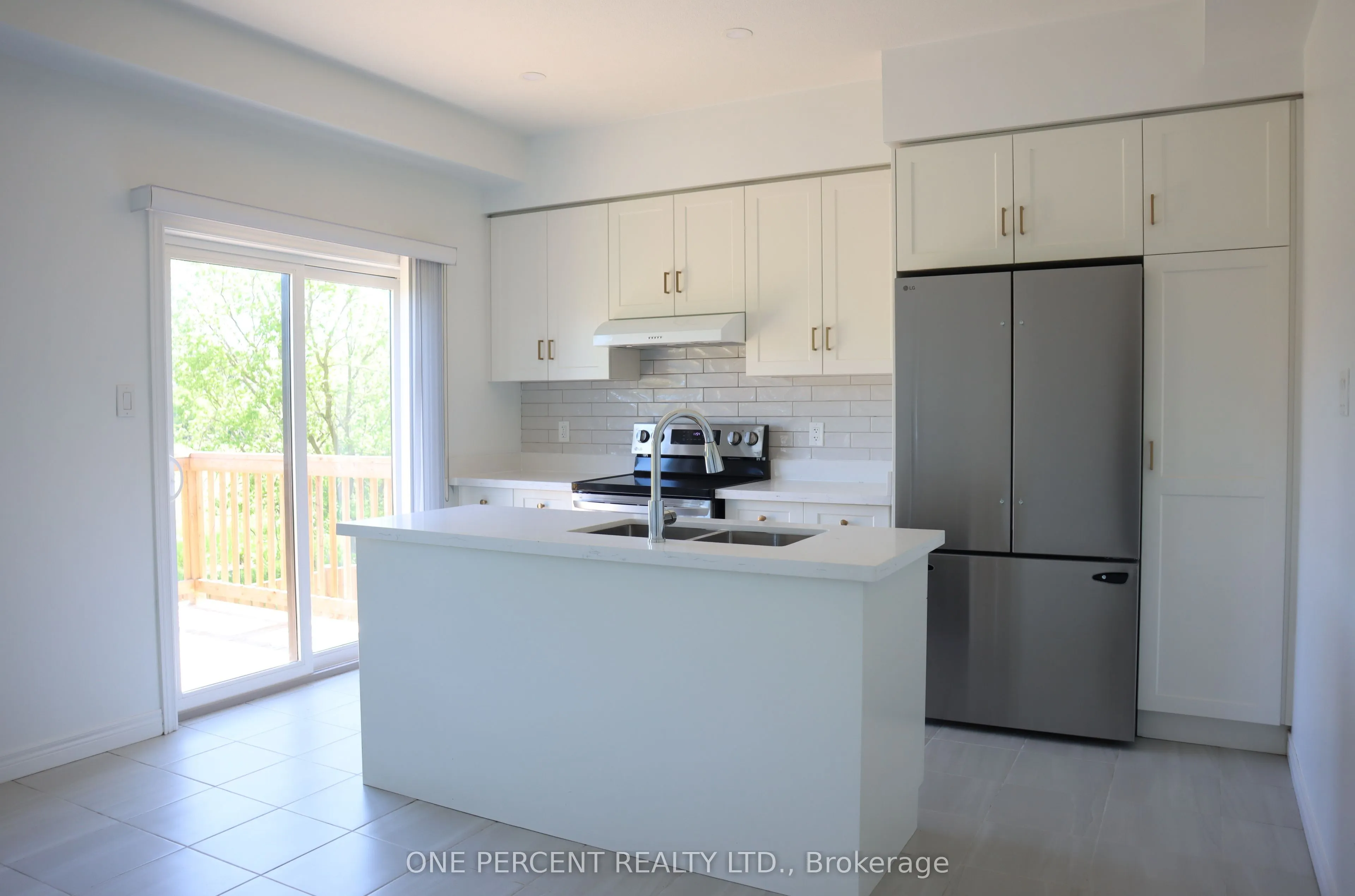 15 Sora Lane #28