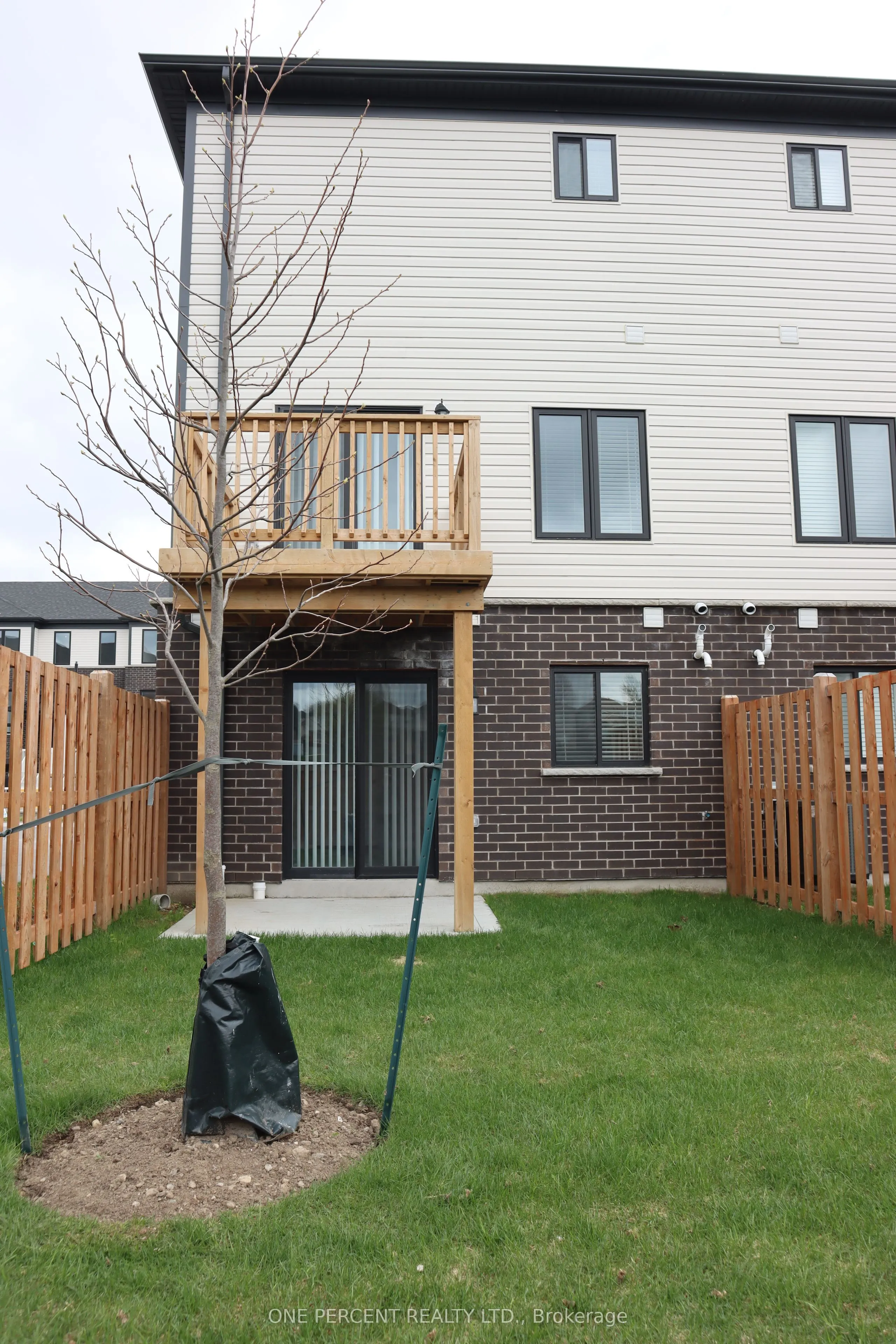 15 Sora Lane #28