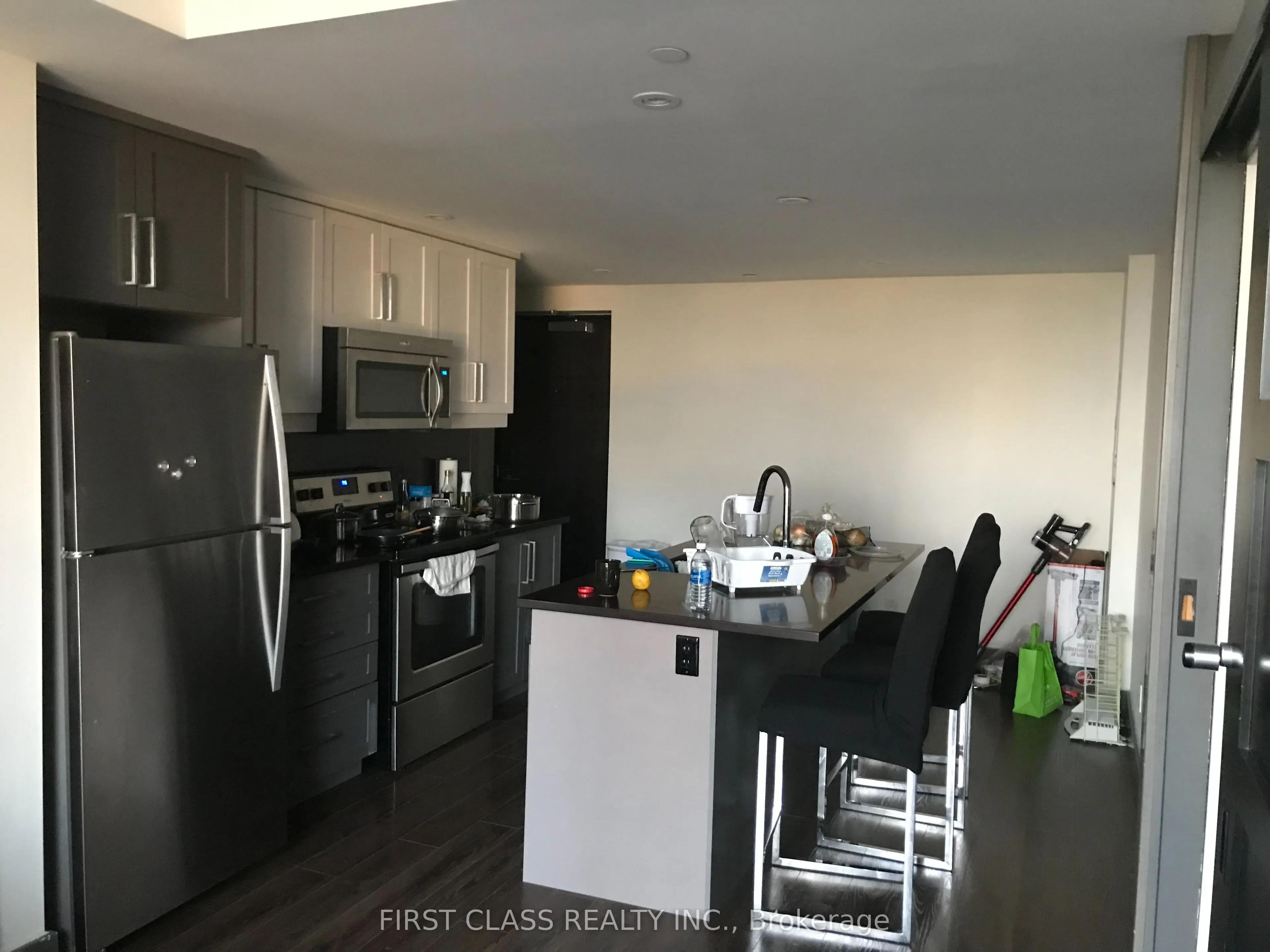 330 phillip Street #N1601