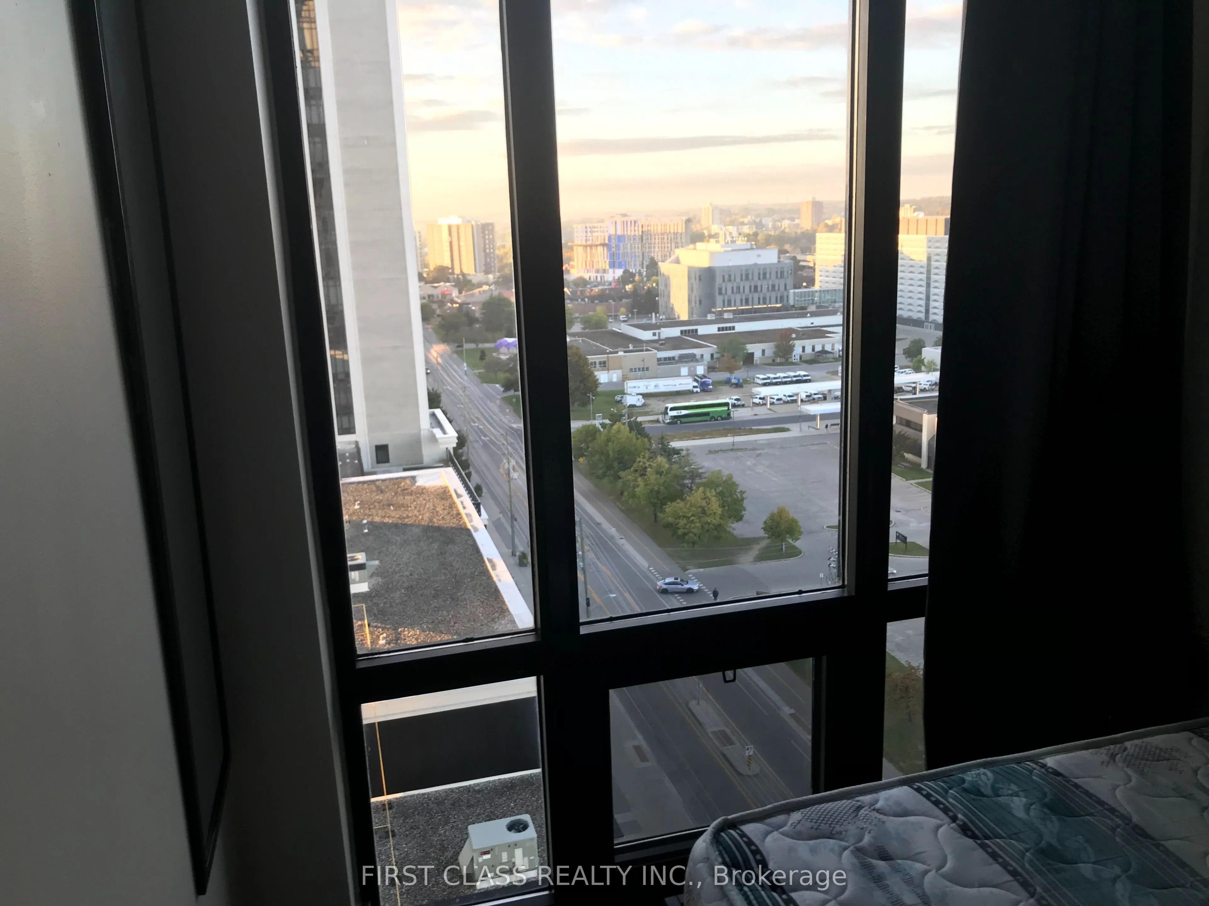 330 phillip Street #N1601