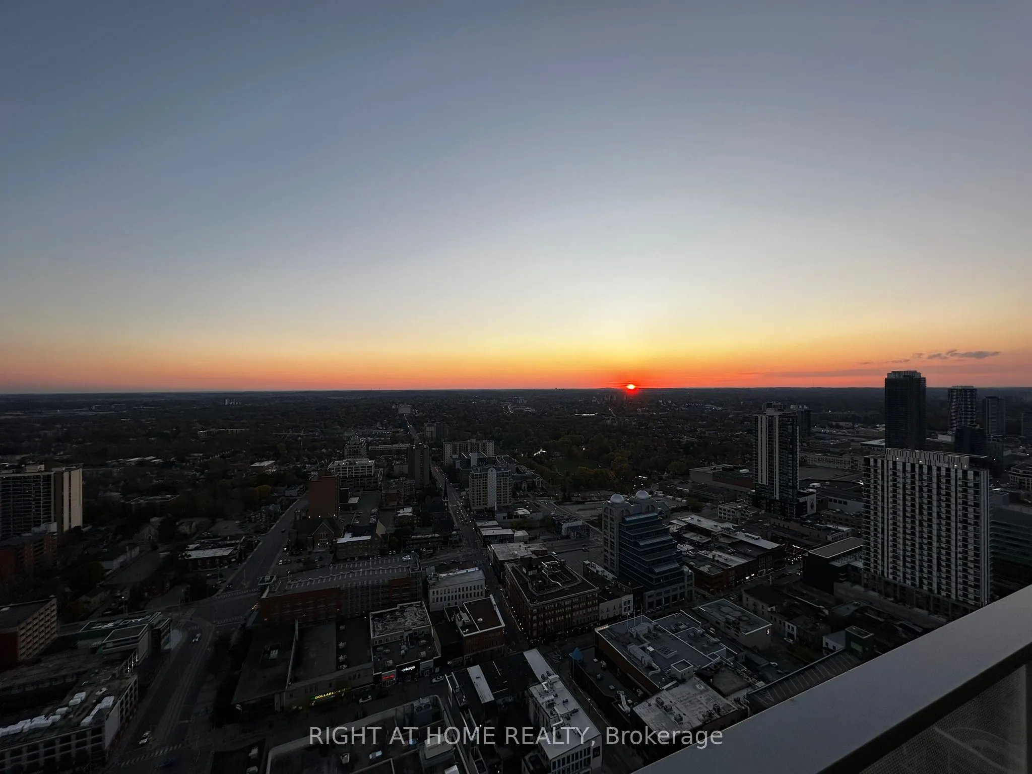60 Frederick Street #3910