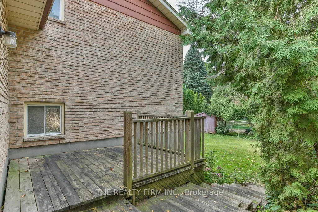 579 Boler Road