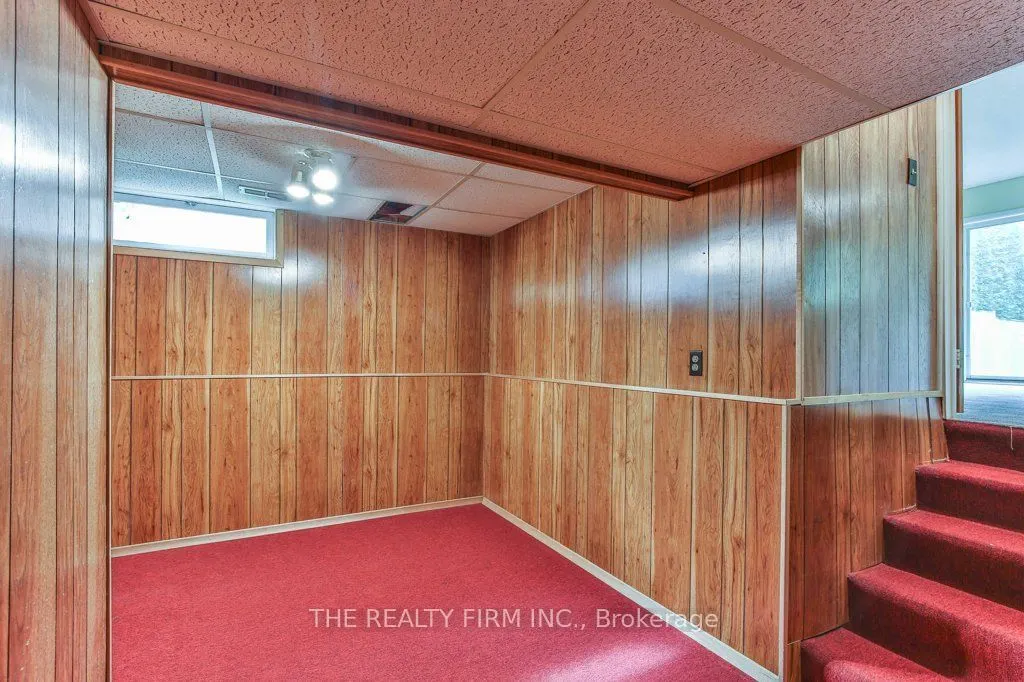 579 Boler Road