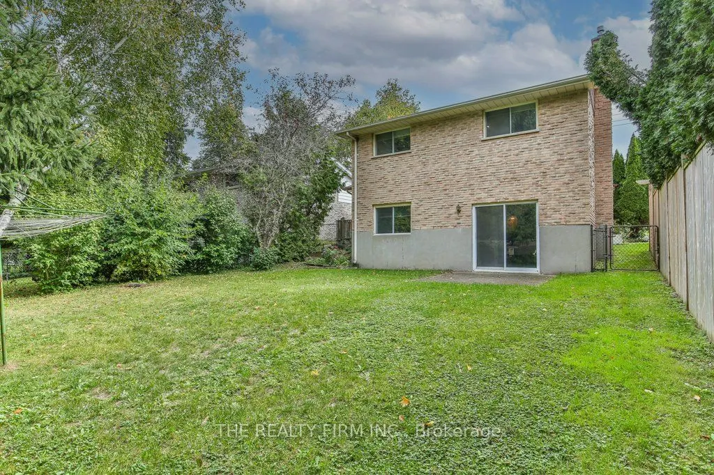 579 Boler Road