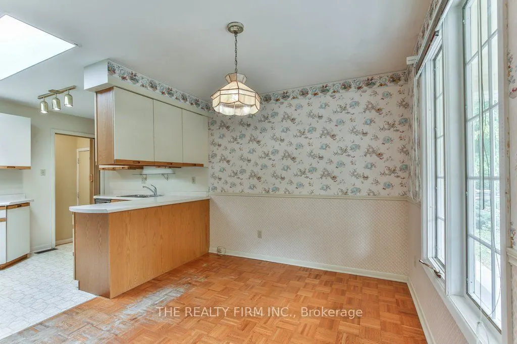 579 Boler Road