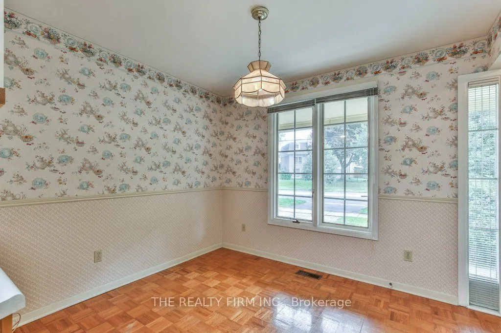 579 Boler Road