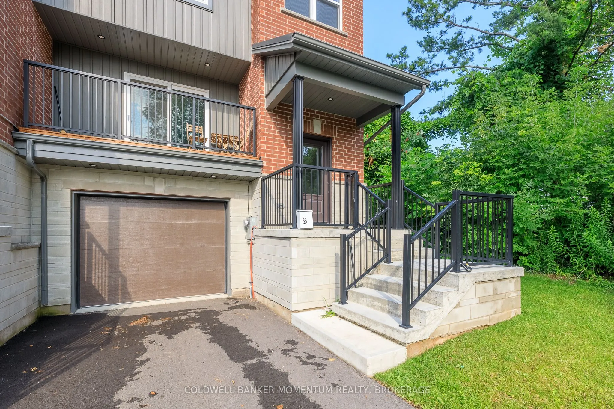 153 B MOFFATT Street #B
