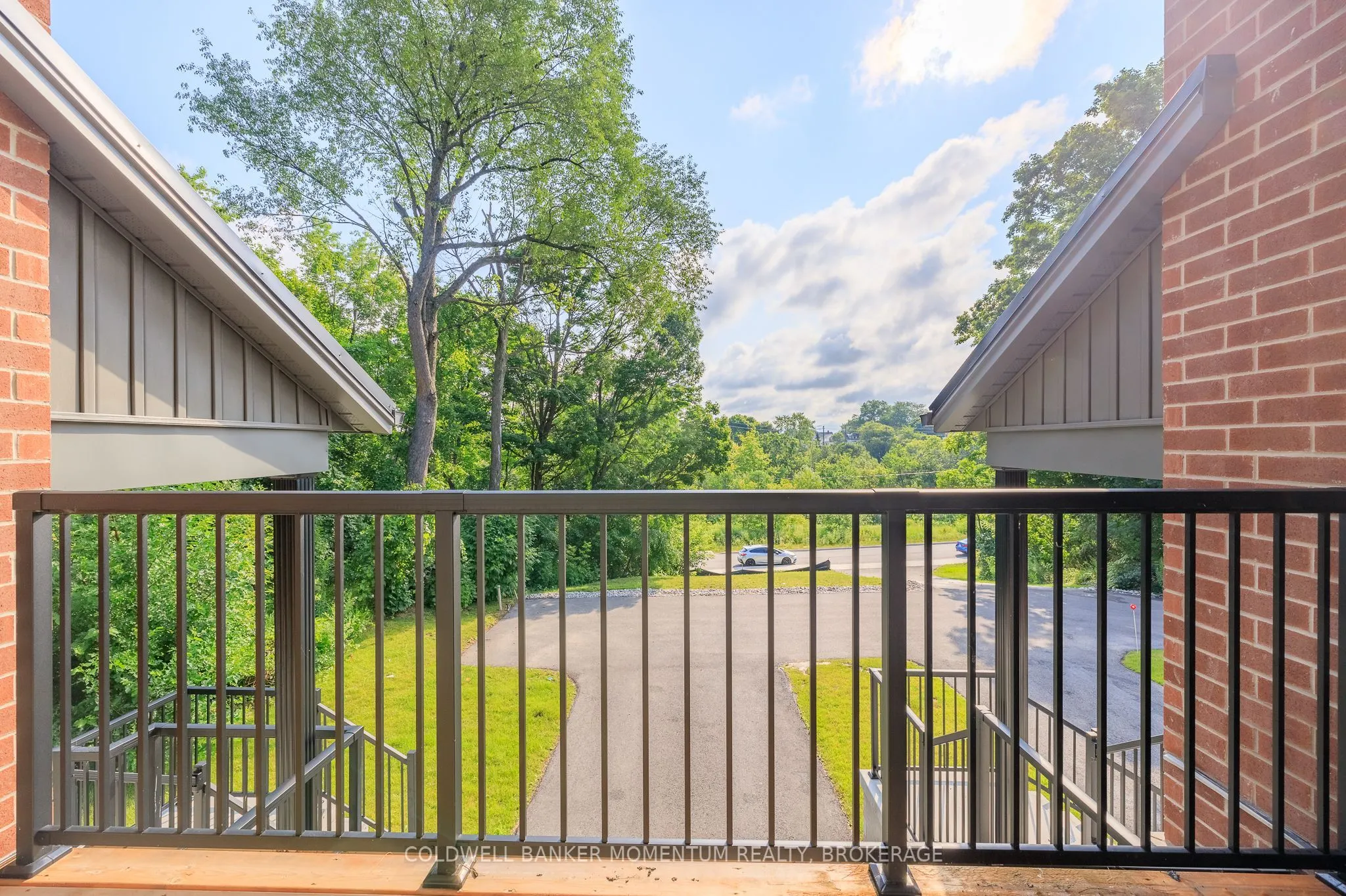 153 B MOFFATT Street #B