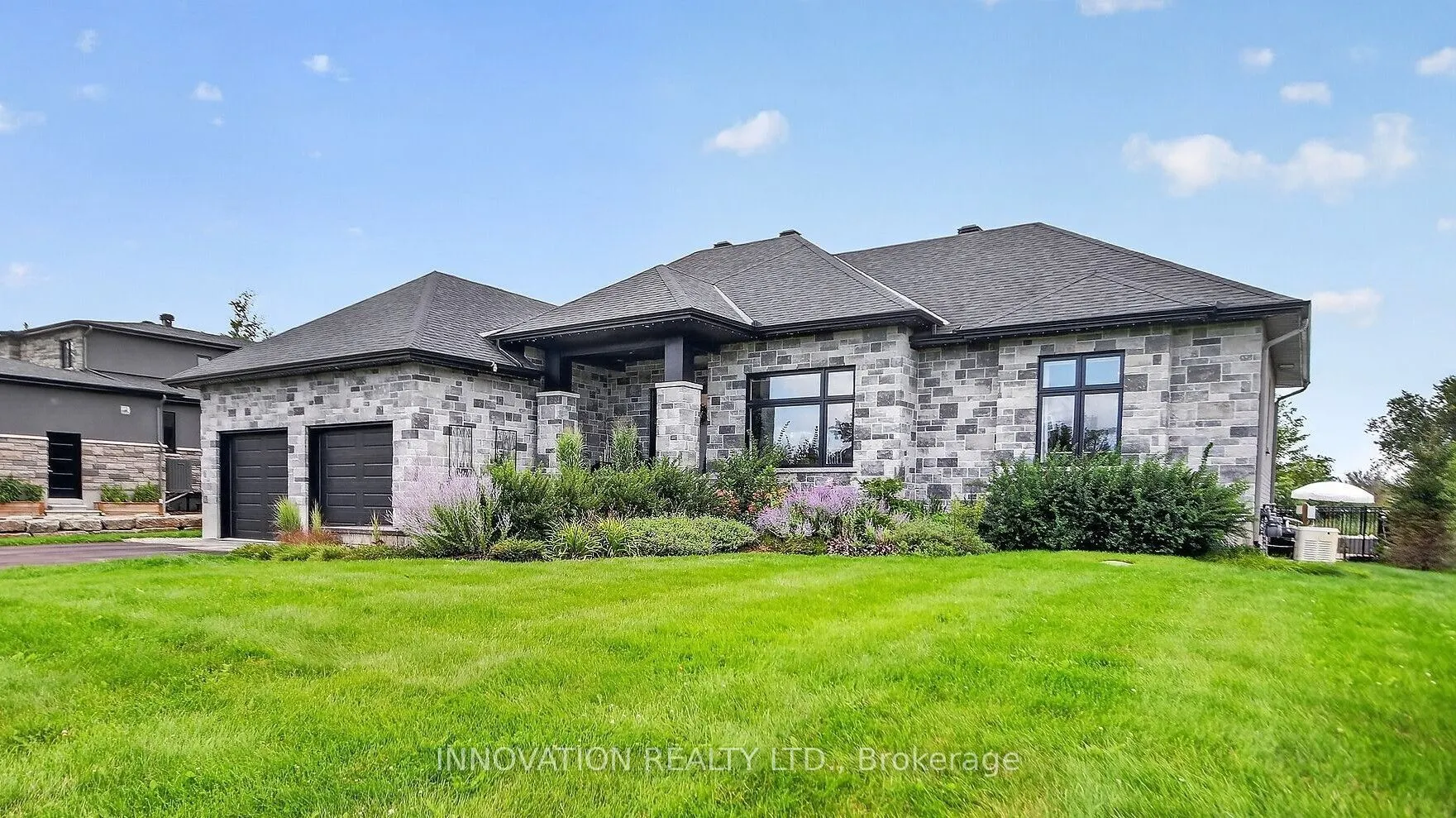 1810 Cedarlakes Way