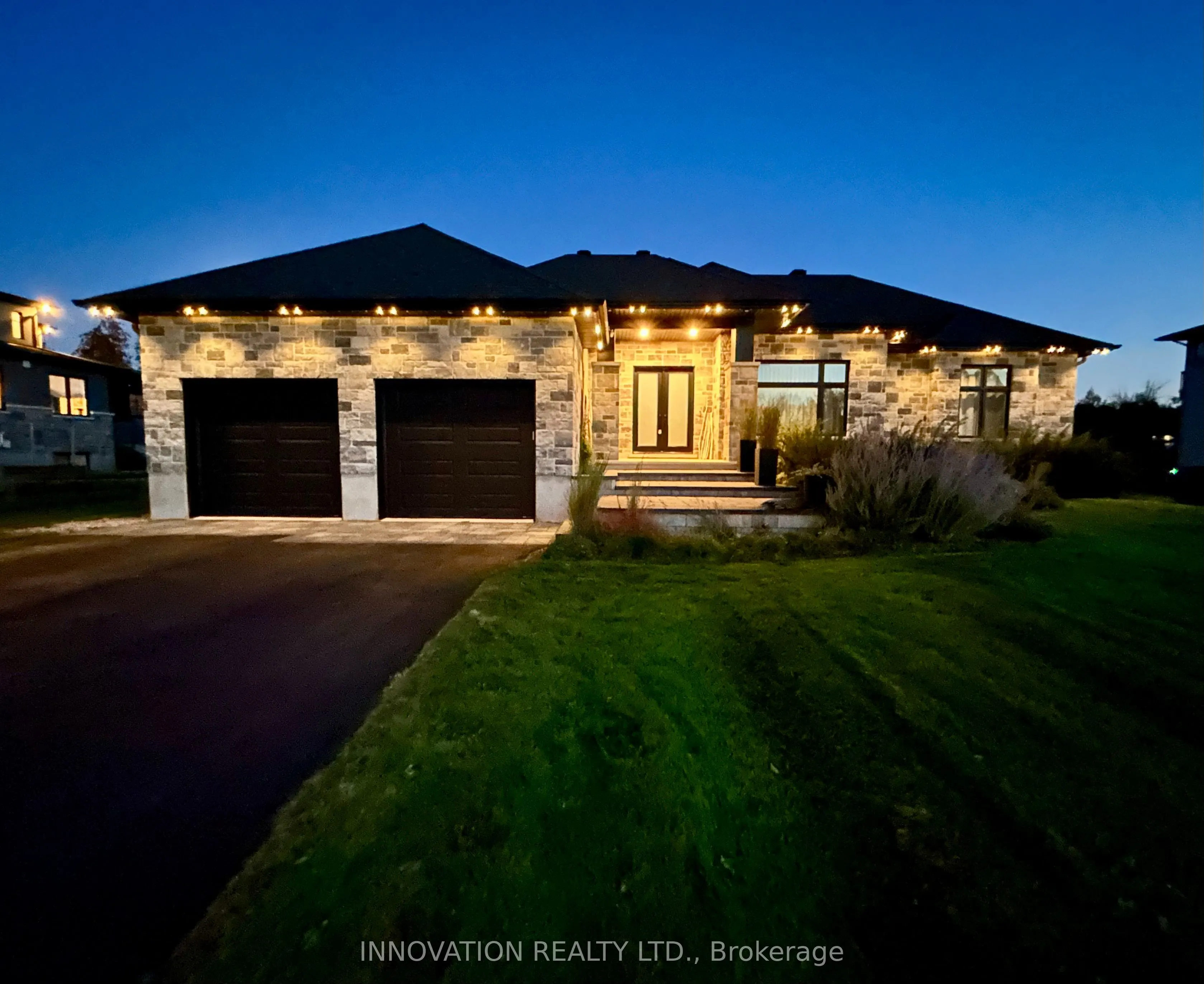 1810 Cedarlakes Way
