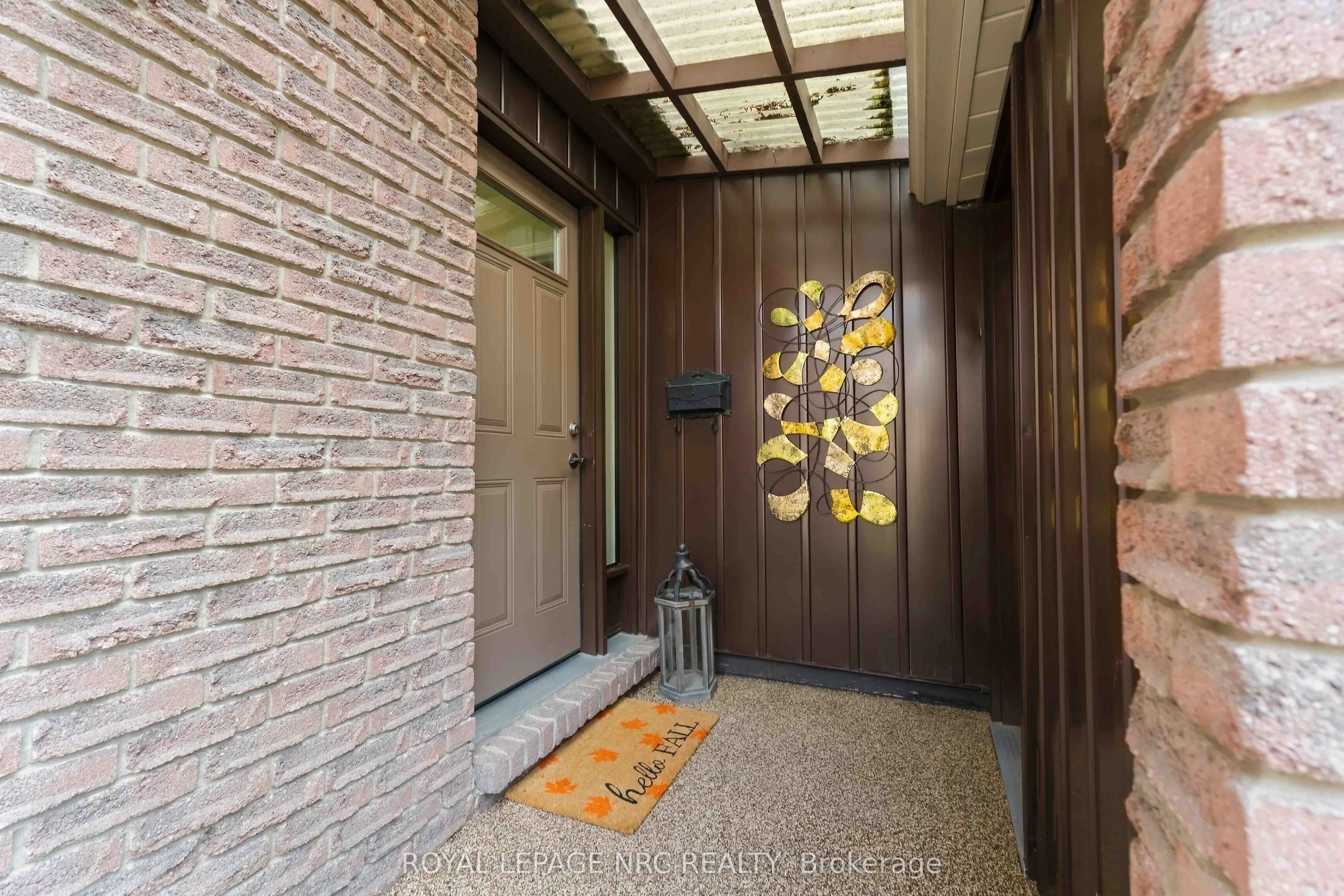 122 Lakeshore Road #43
