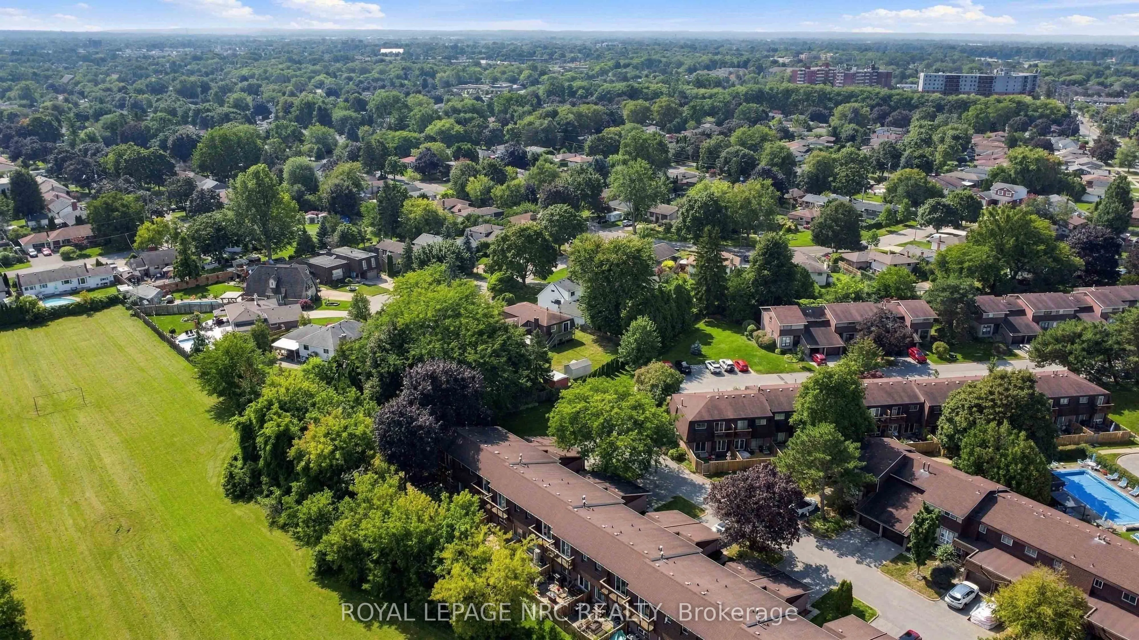 122 Lakeshore Road #43