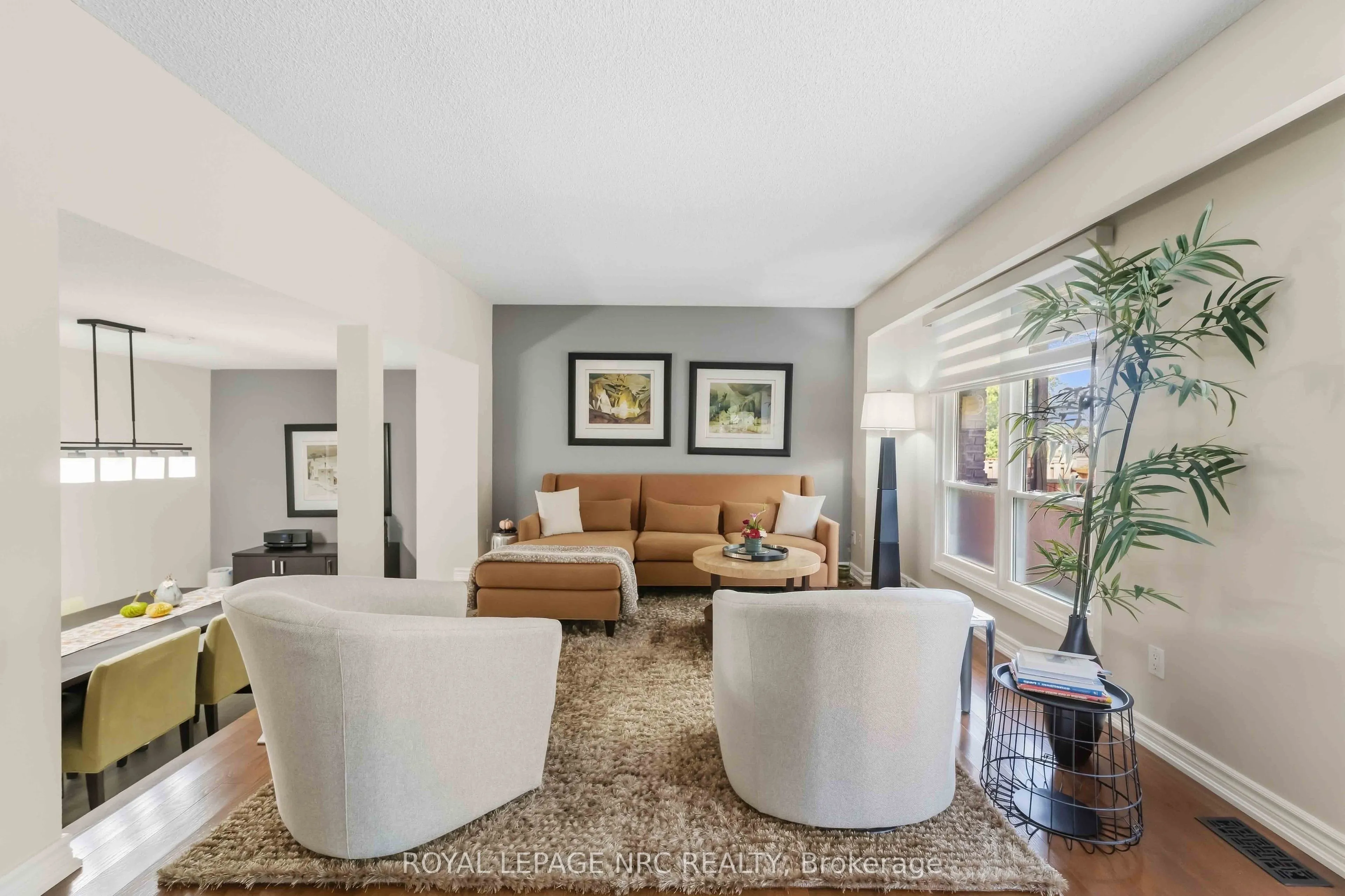 122 Lakeshore Road #43