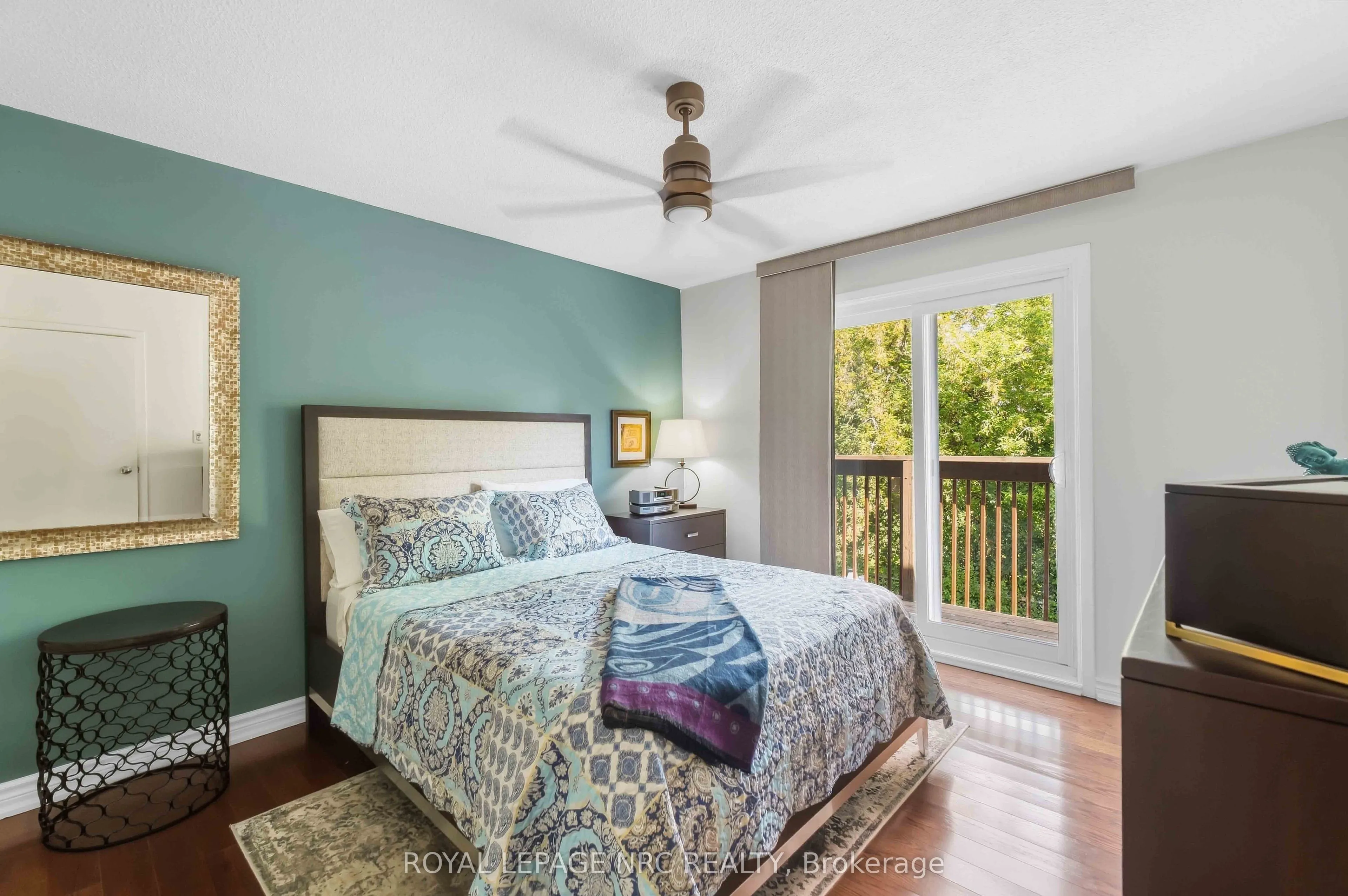 122 Lakeshore Road #43