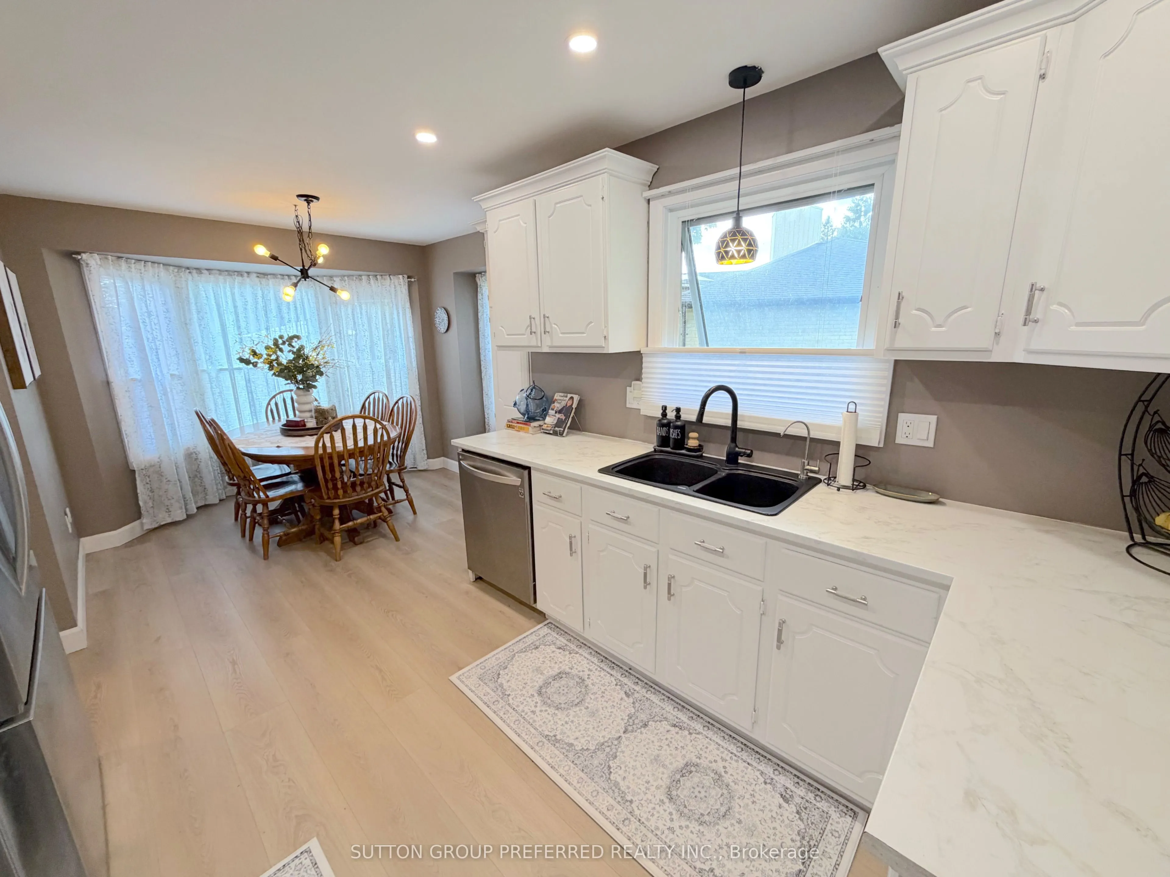 163 Pine Valley Drive #4