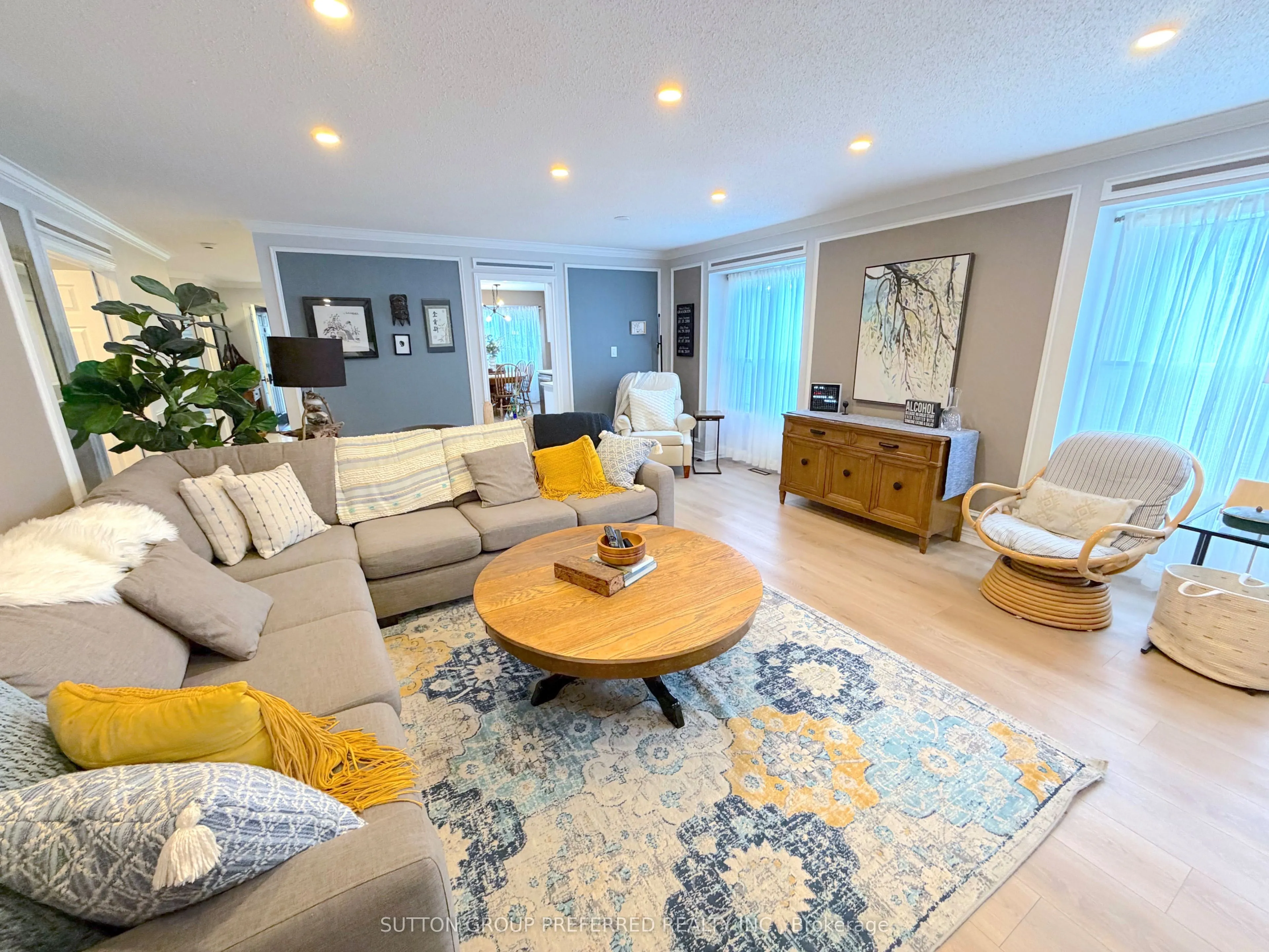163 Pine Valley Drive #4