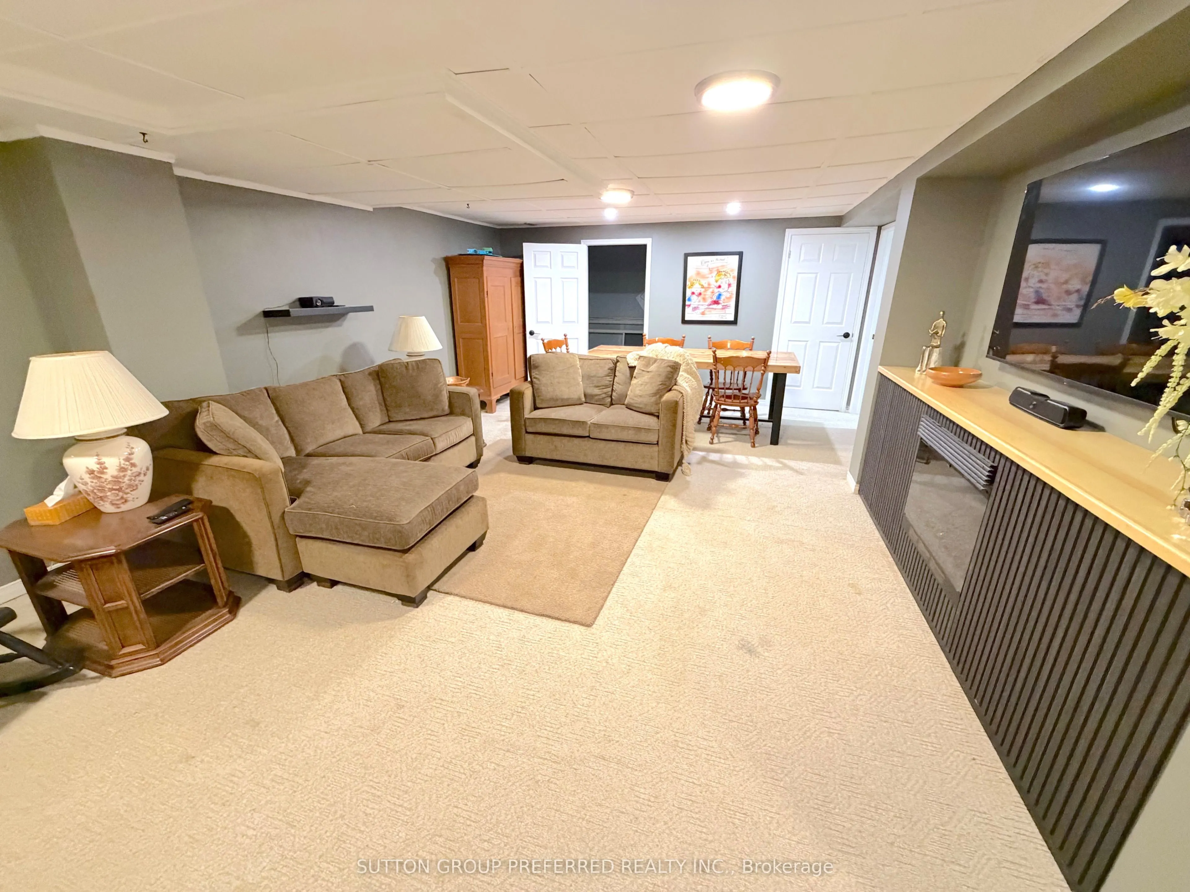 163 Pine Valley Drive #4