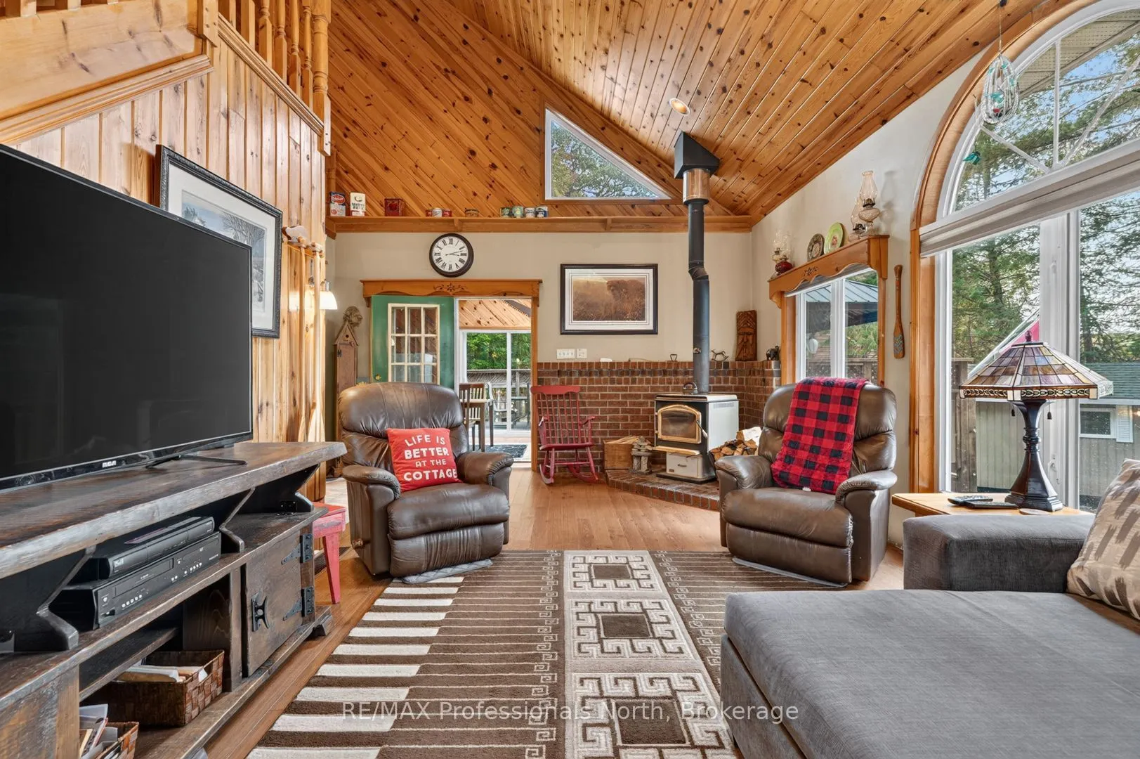 1102 Parallel Falls Lane