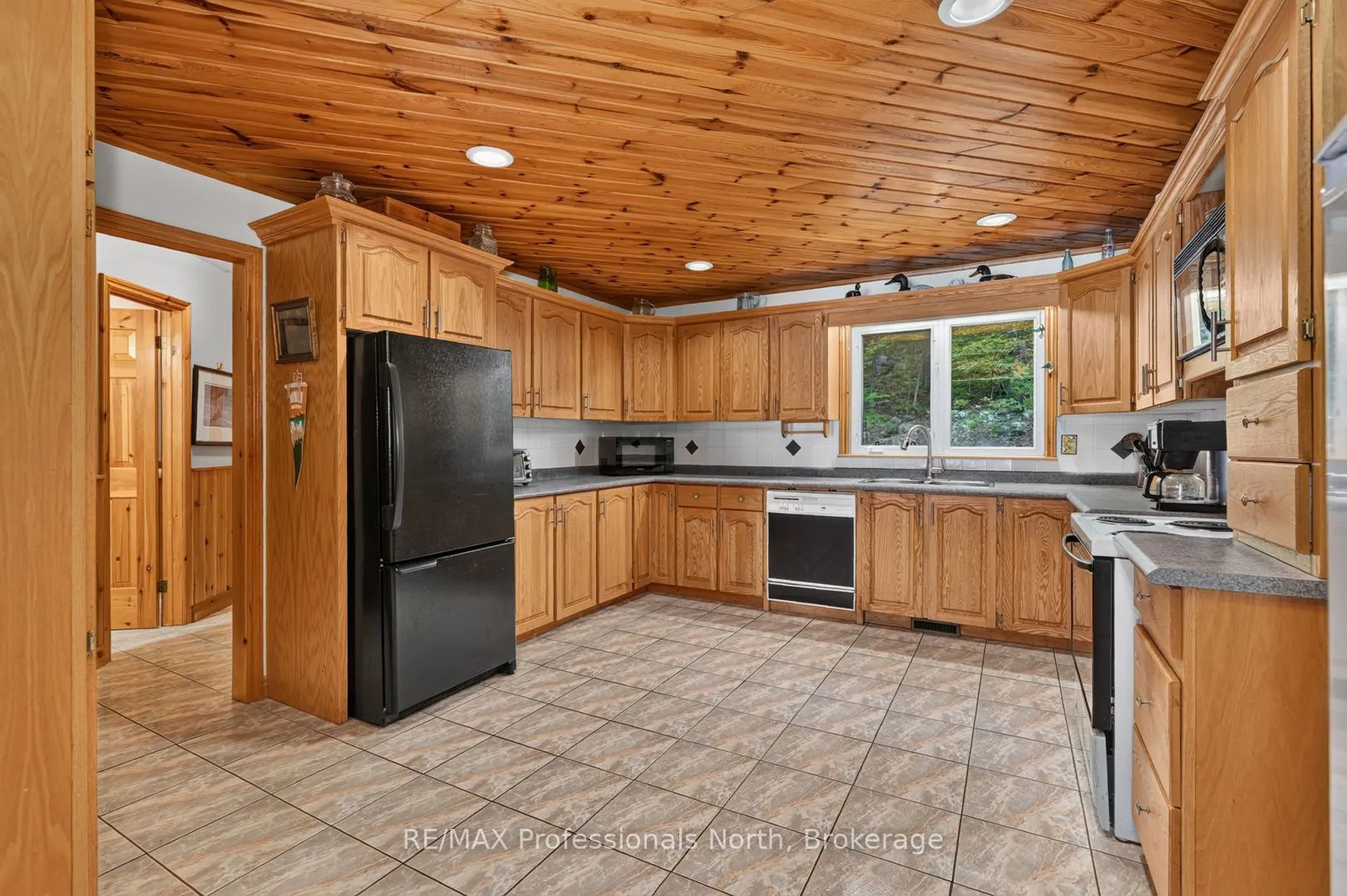 1102 Parallel Falls Lane