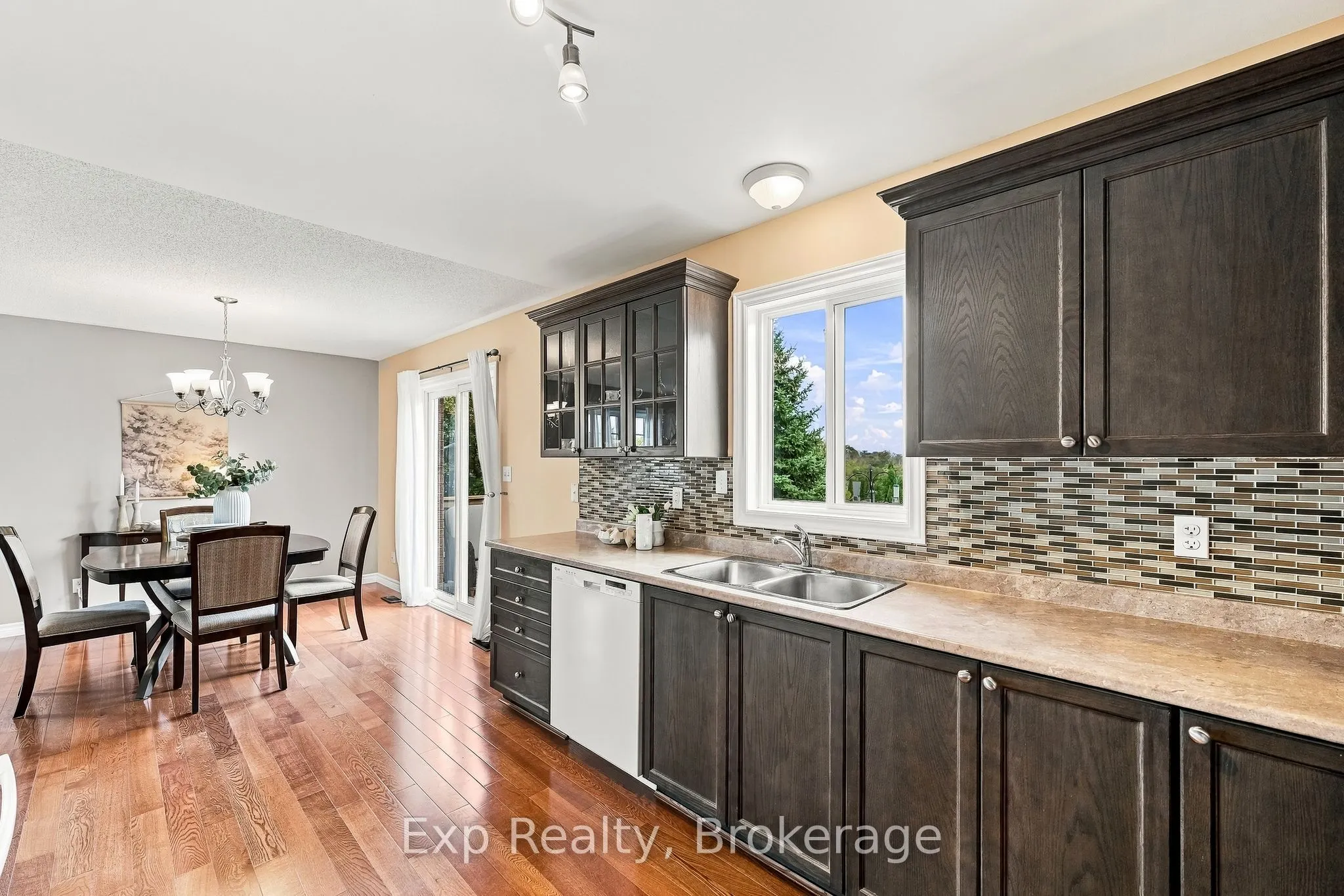 1266 Ashland Drive