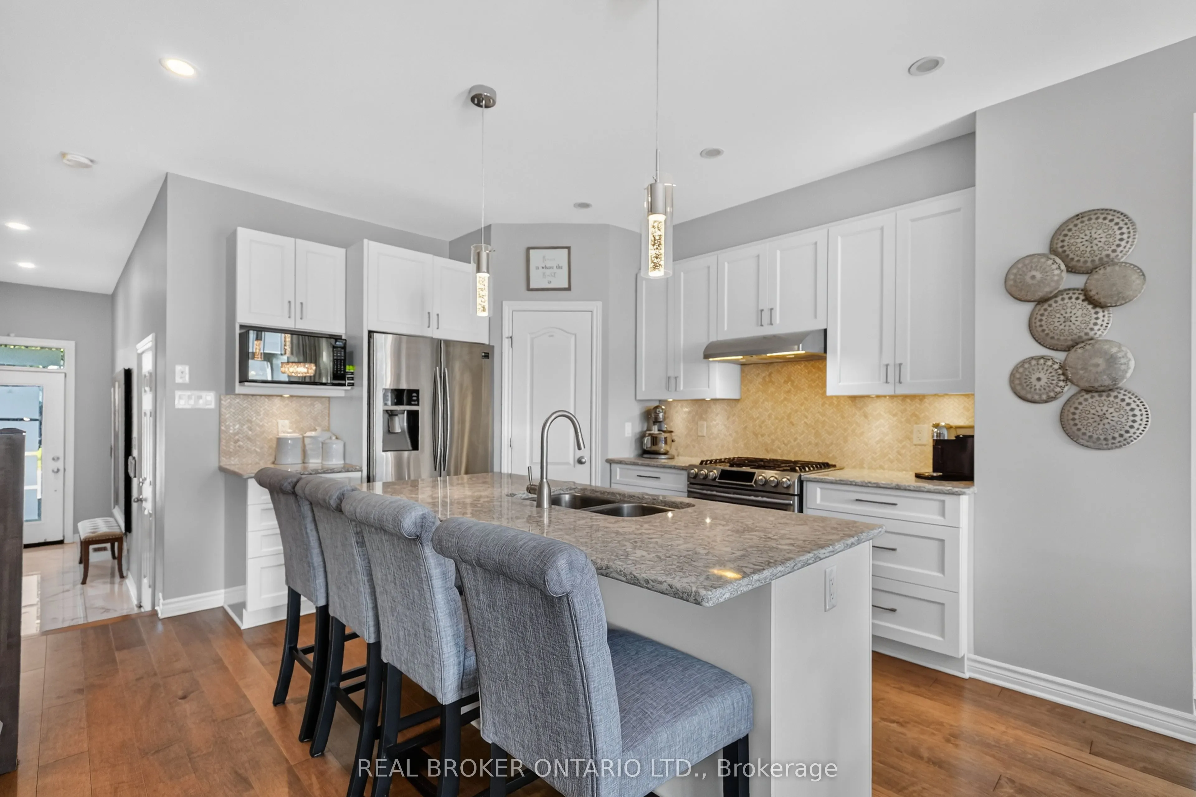 609 Egret Way